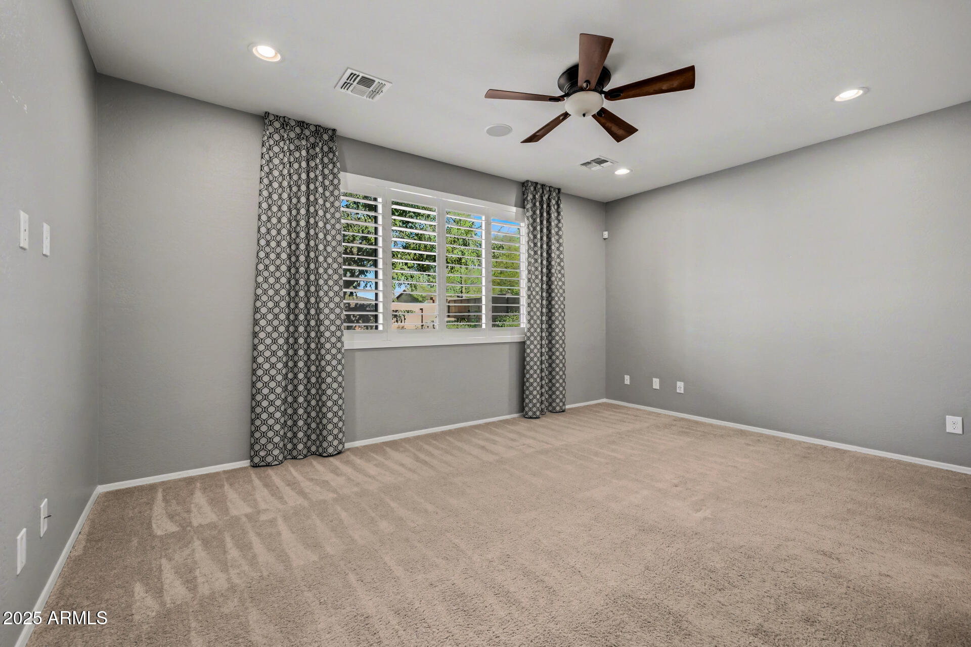 22630 E CREOSOTE Drive