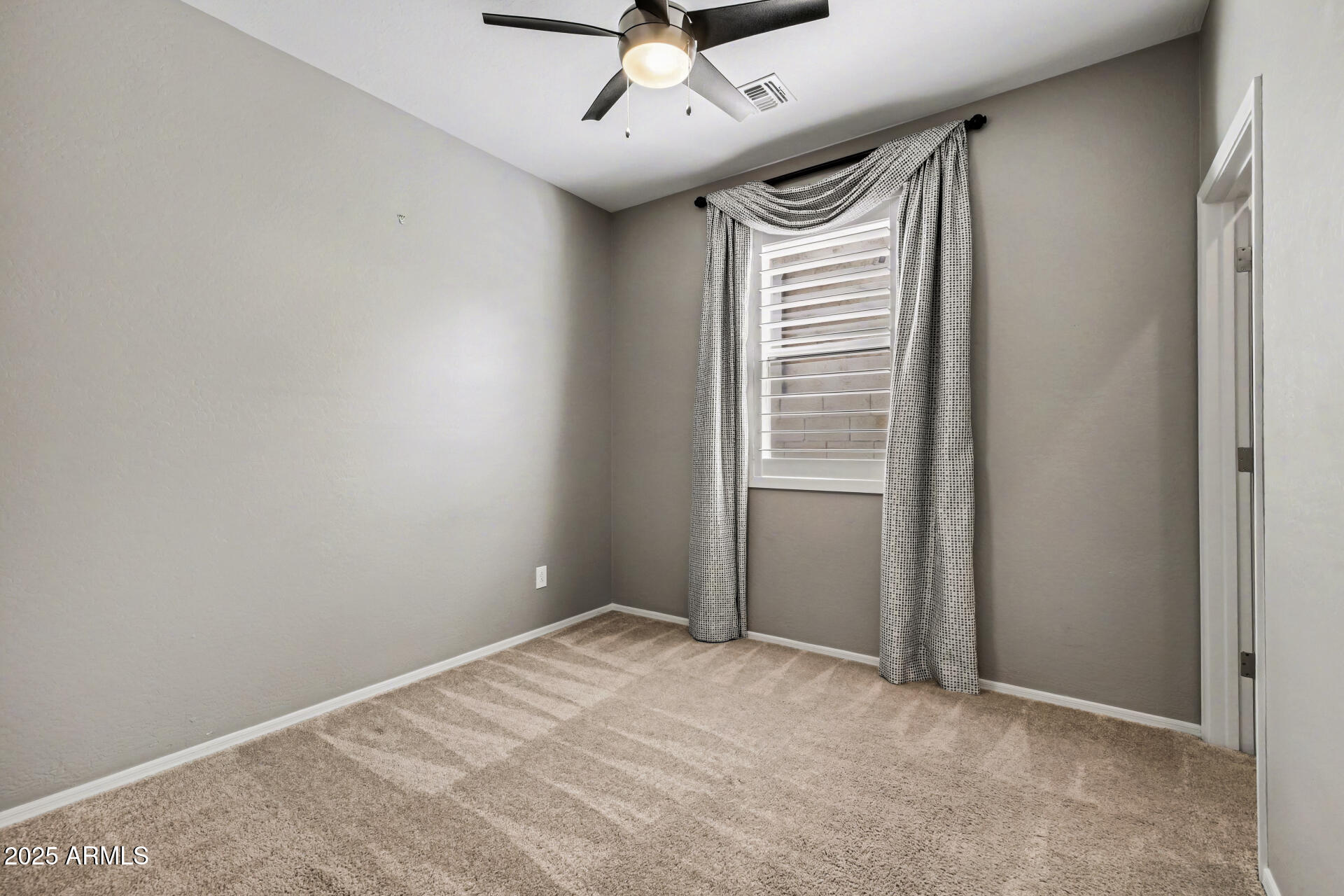 22630 E CREOSOTE Drive