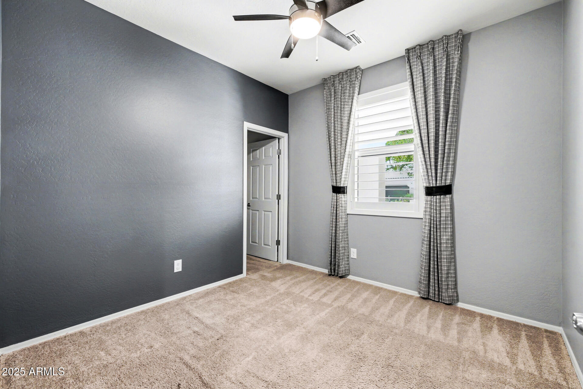 22630 E CREOSOTE Drive