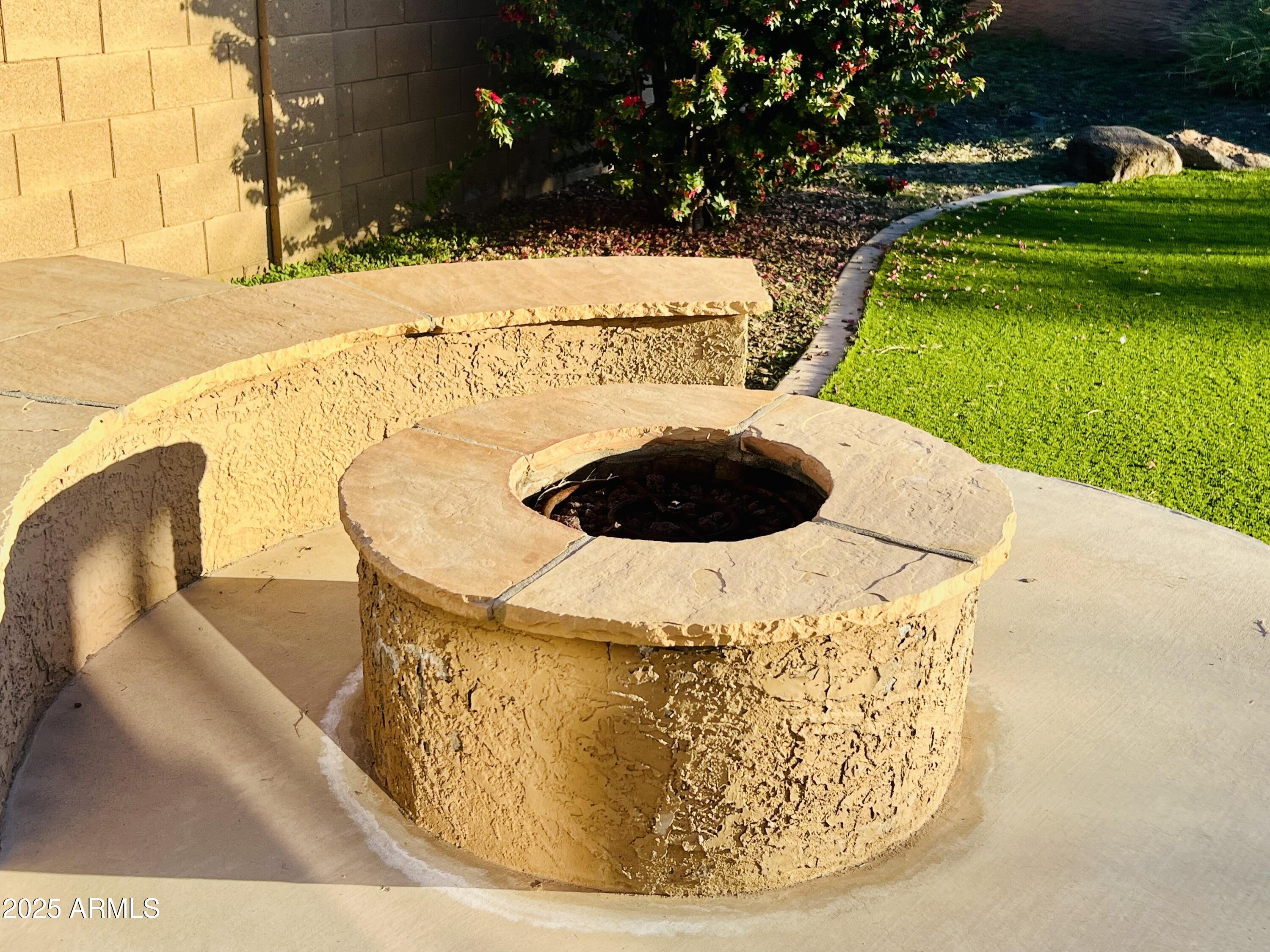 1807 E VALENCIA Drive