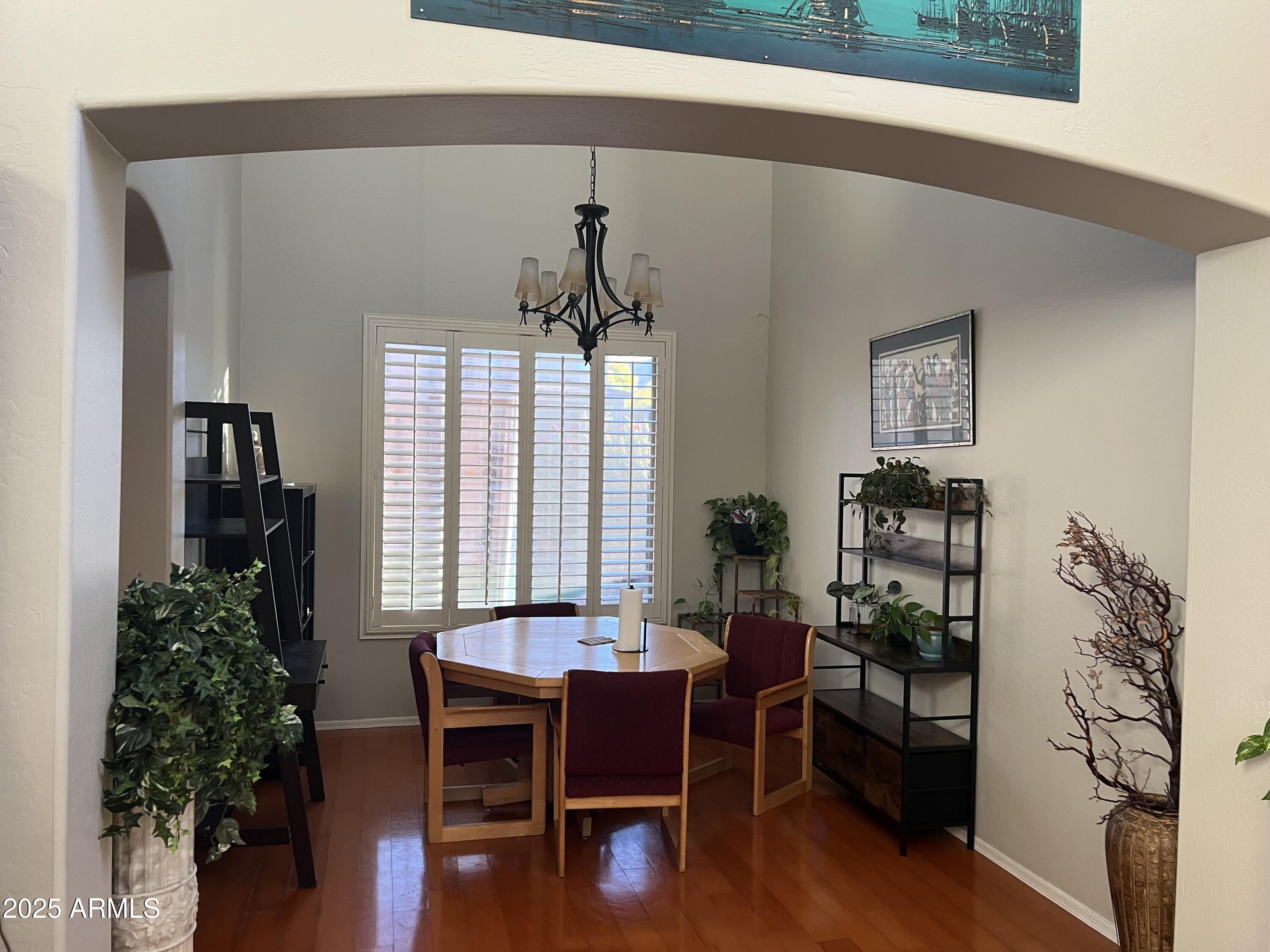 1807 E VALENCIA Drive