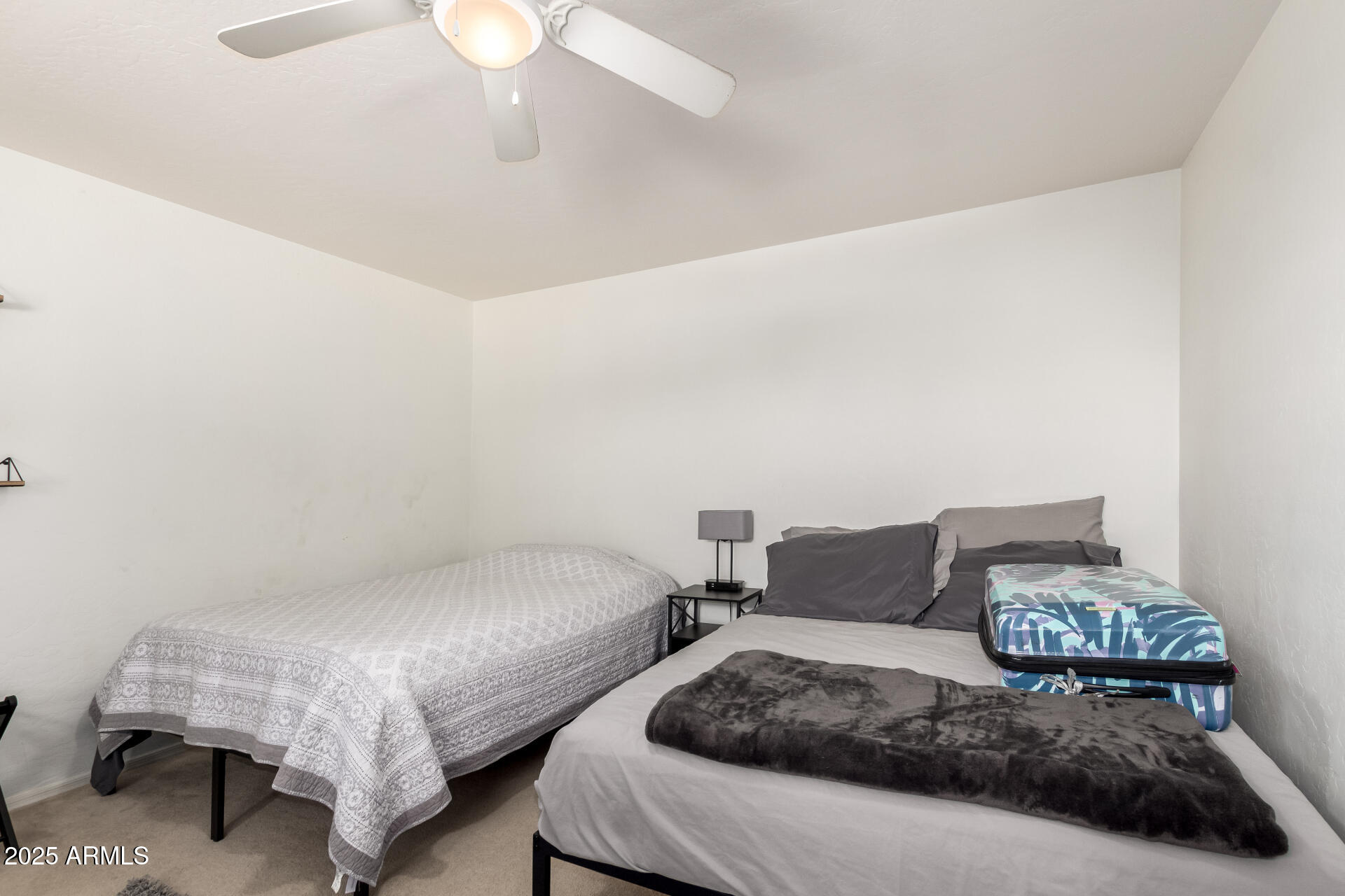 18402 E OAK HILL Lane