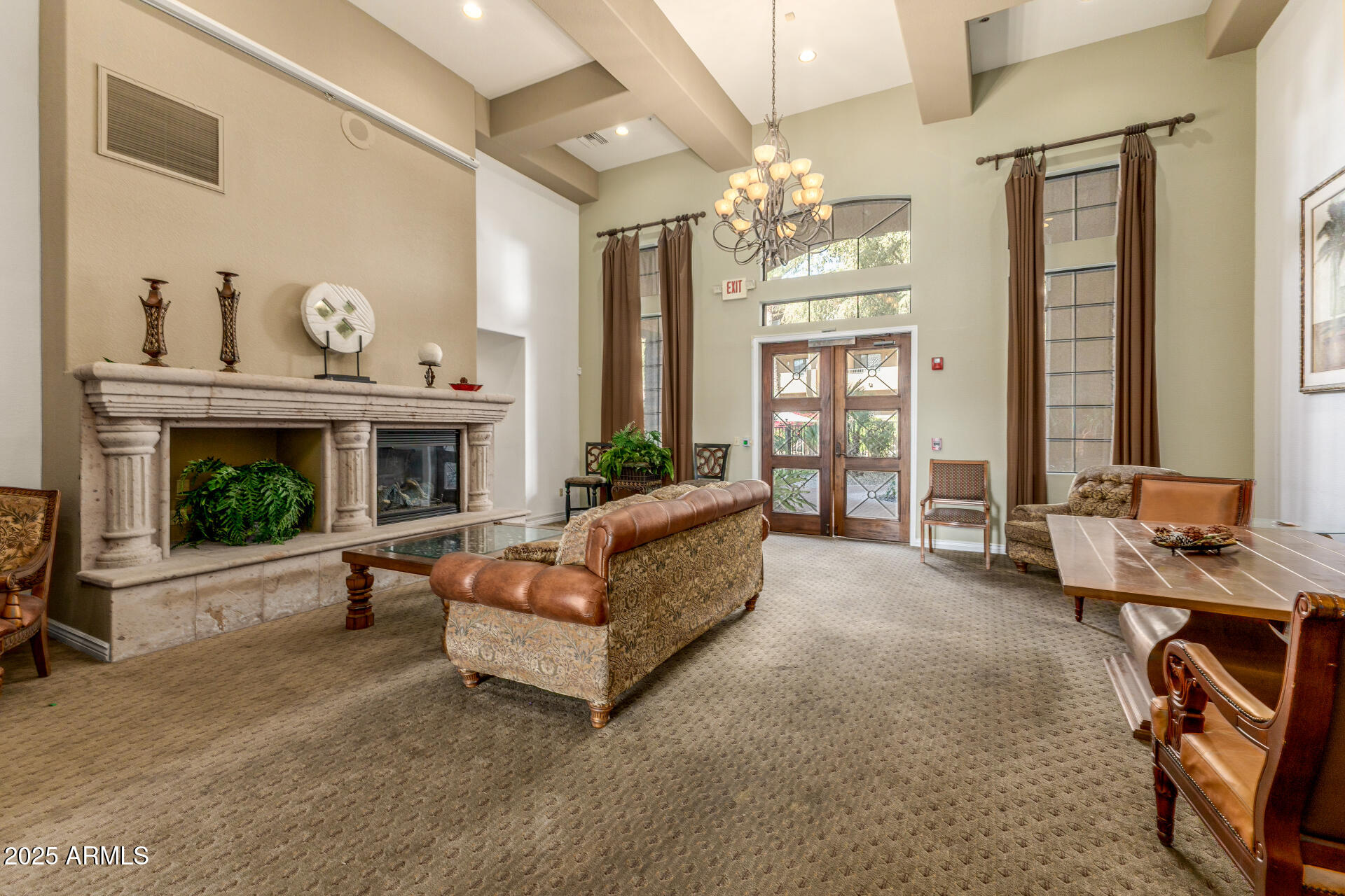 5302 E VAN BUREN Street 2015