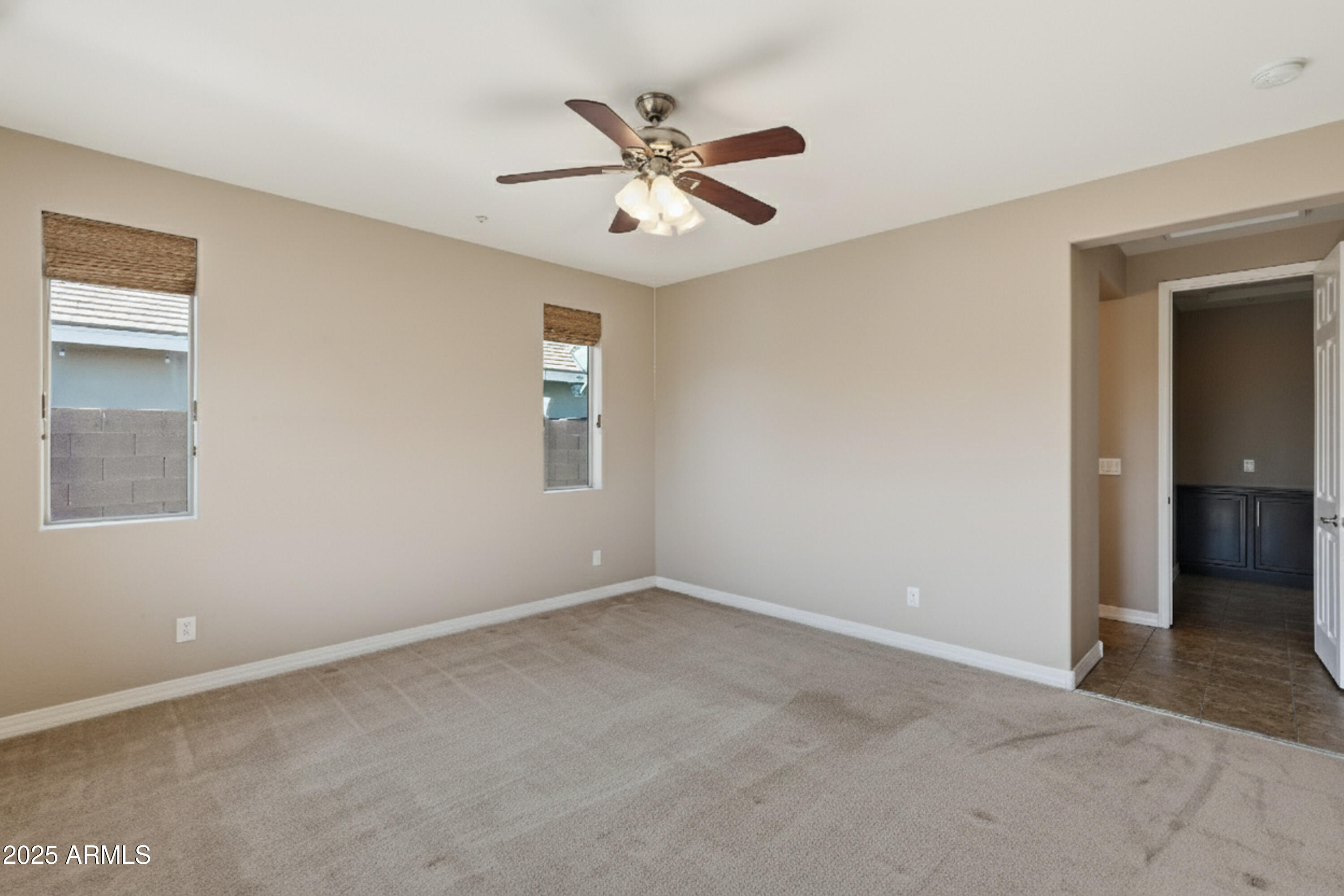 3377 E TIFFANY Court