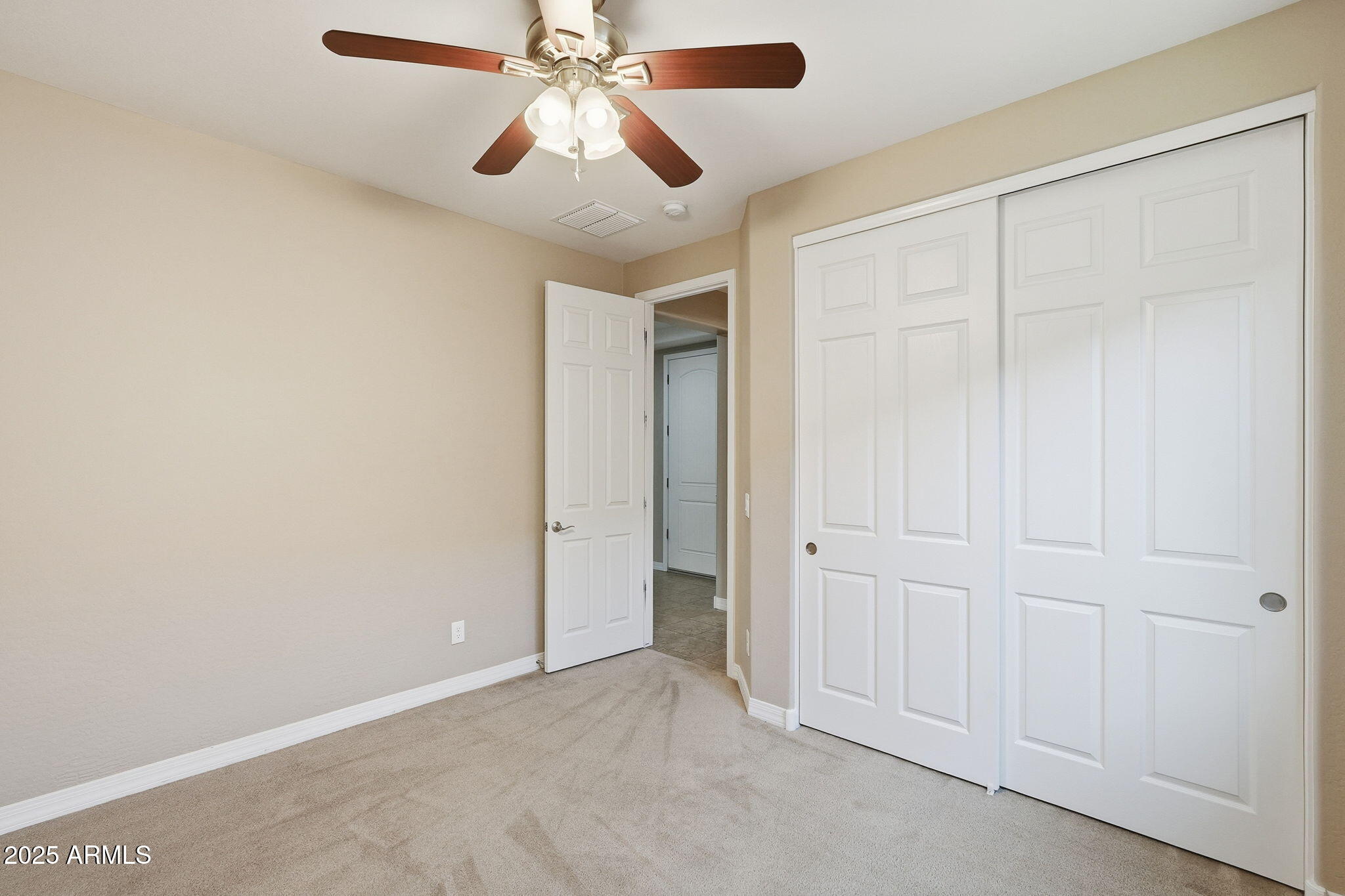 3377 E TIFFANY Court