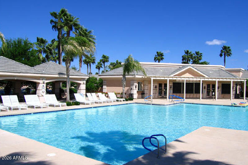 25236 S FLAME TREE Drive