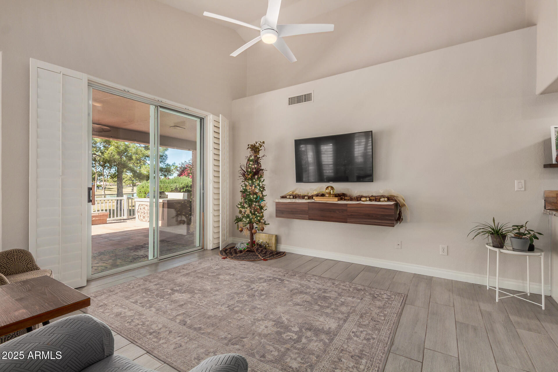 25236 S FLAME TREE Drive