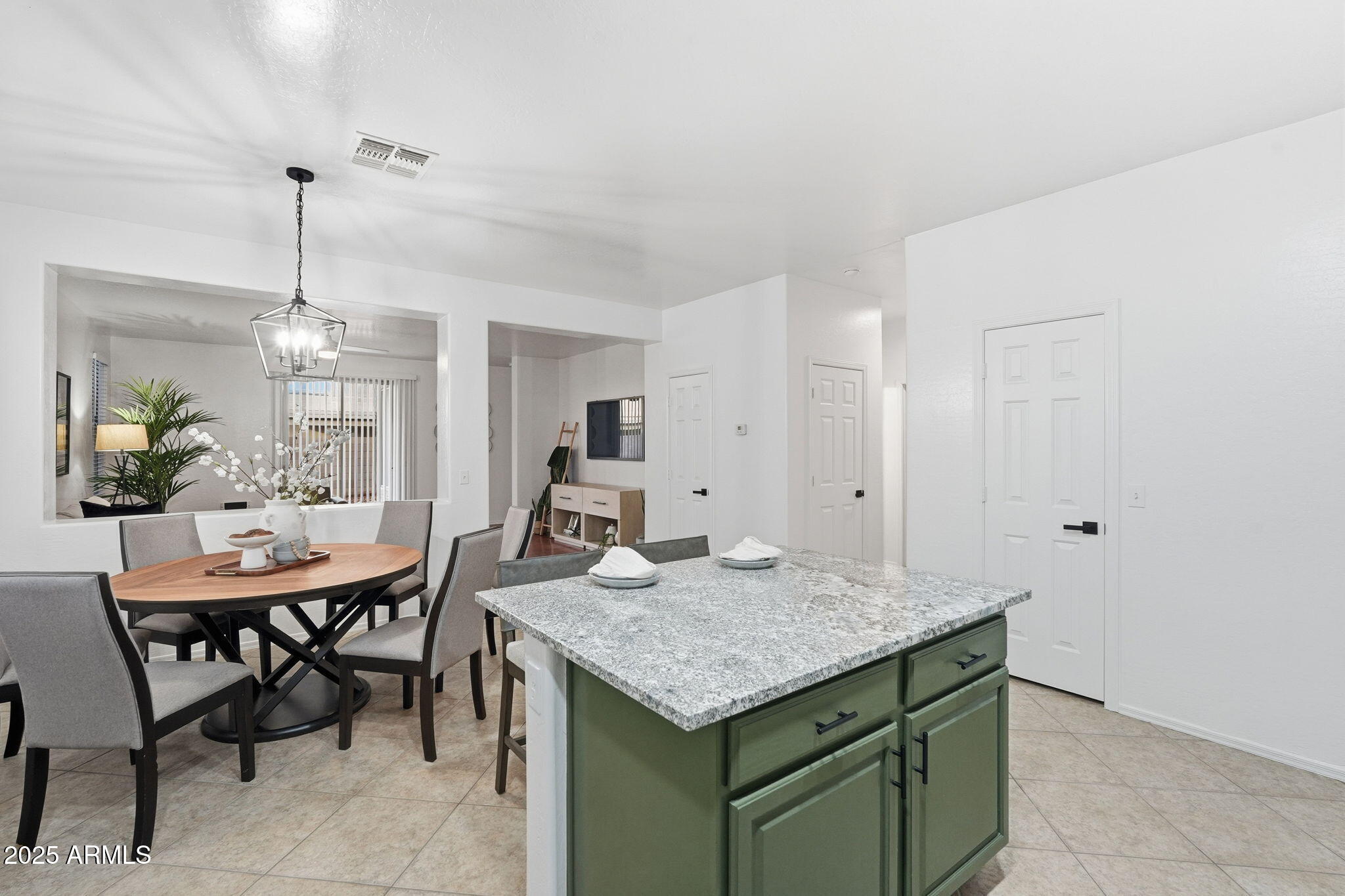 3316 W SAINT KATERI Drive