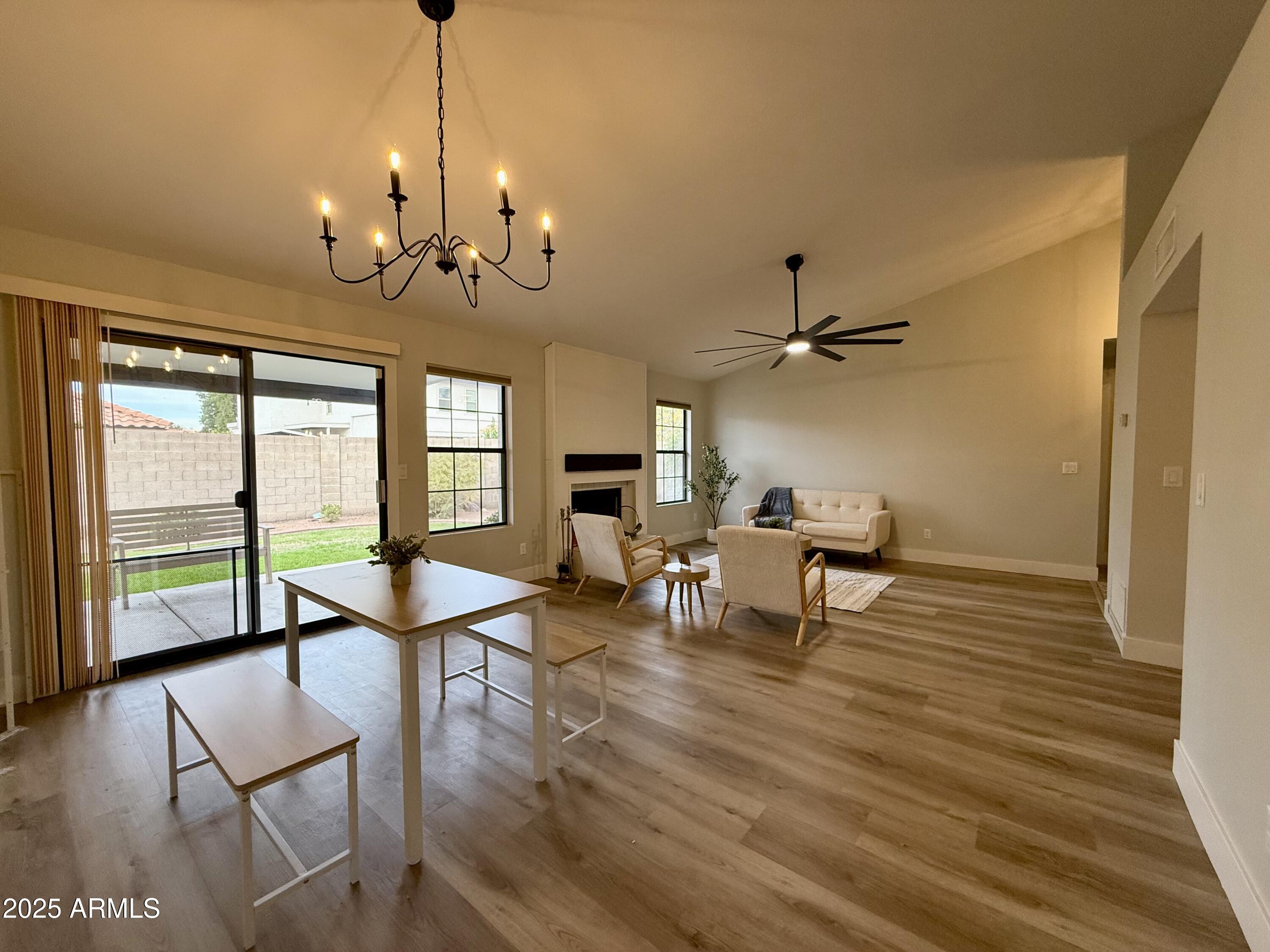 1034 E ENCINAS Avenue