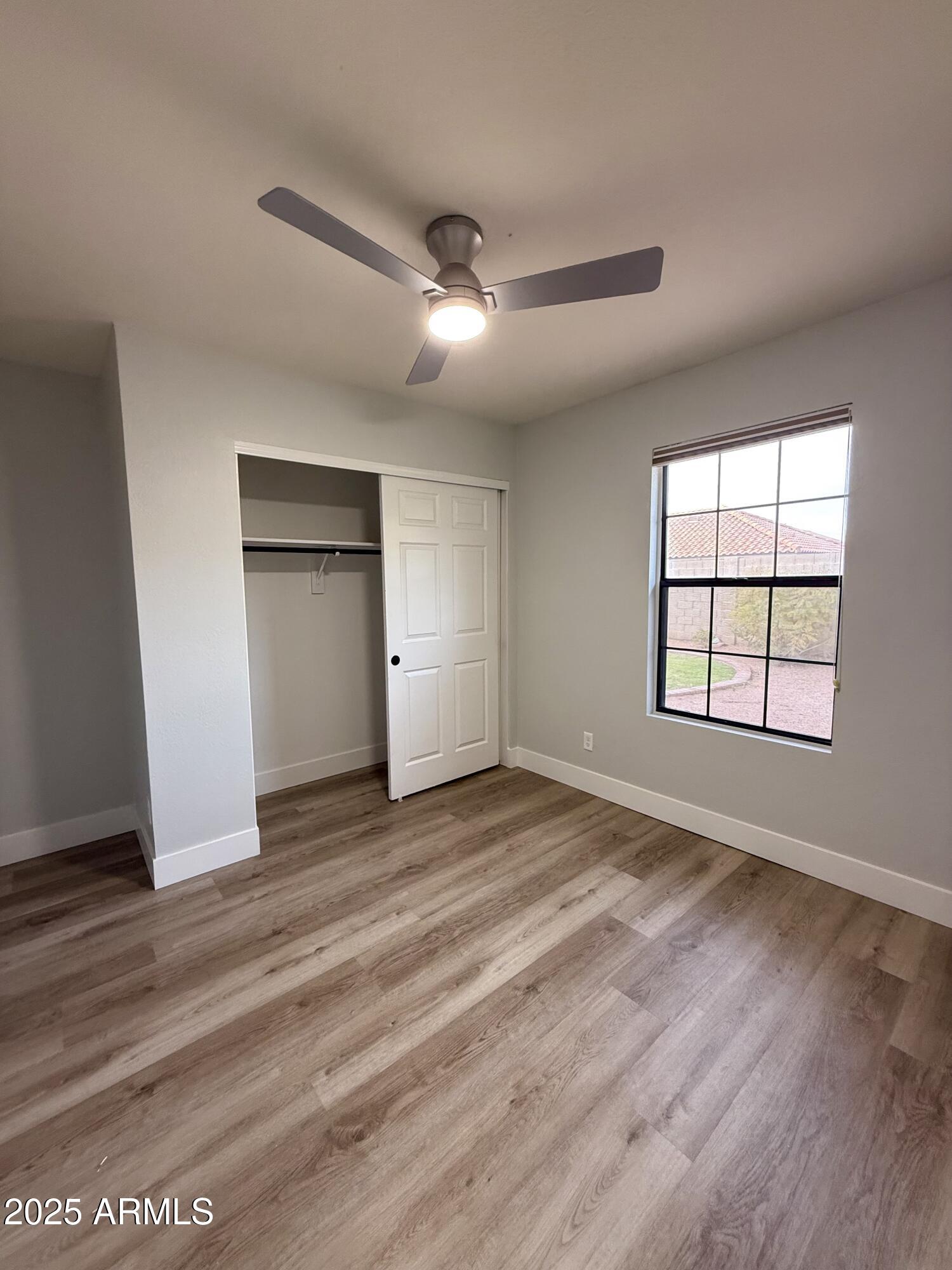 1034 E ENCINAS Avenue