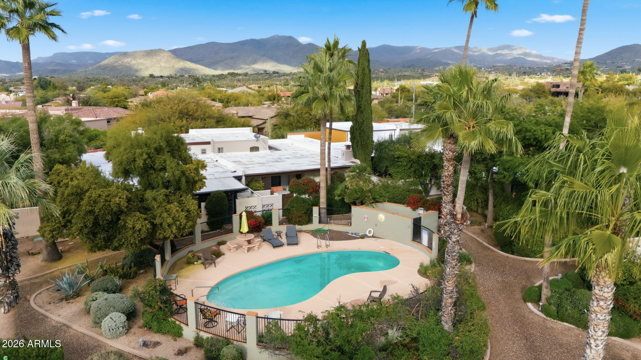 37210 N TRANQUIL Trail 11