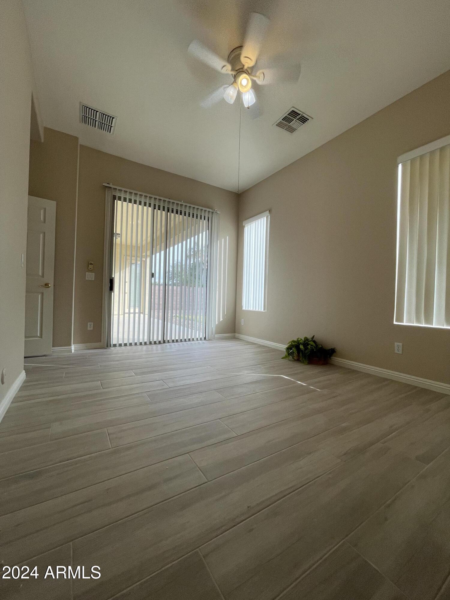 1967 E GLACIER Place