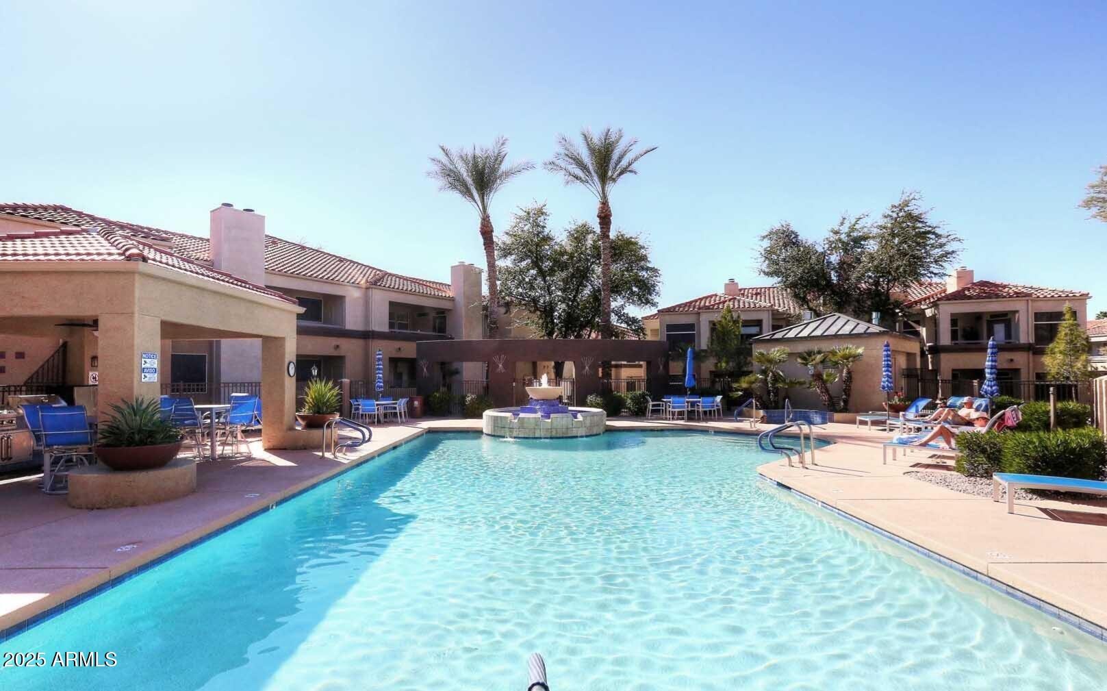 11375 E SAHUARO Drive 1093