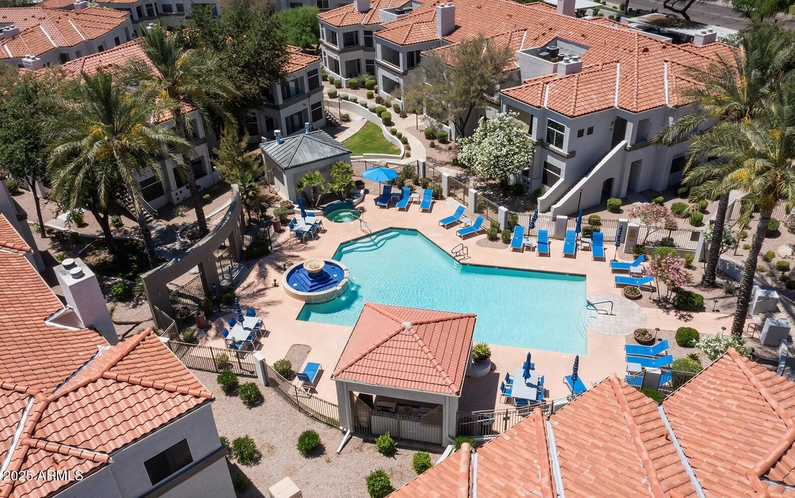 11375 E SAHUARO Drive 1093