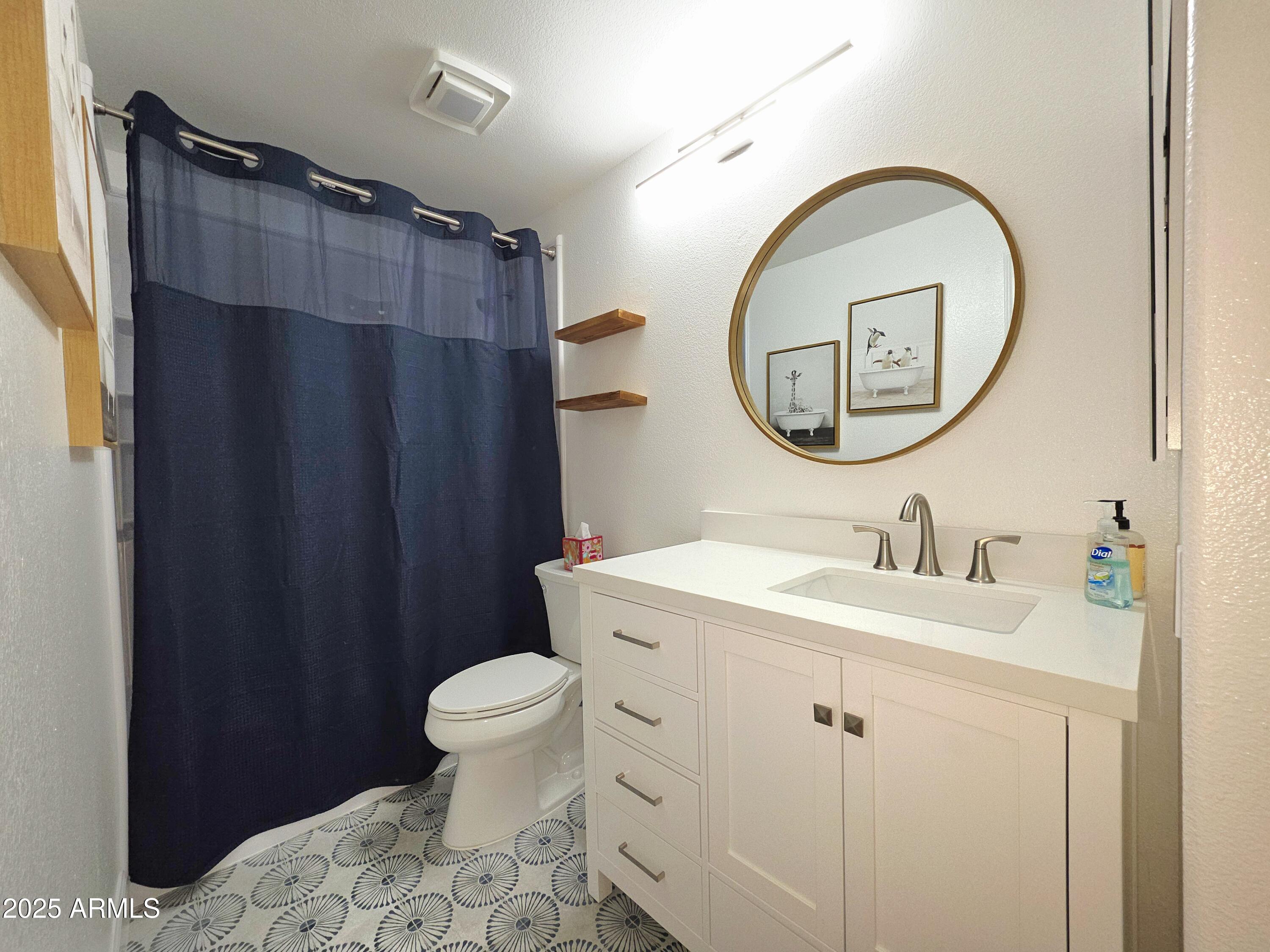 11375 E SAHUARO Drive 1093