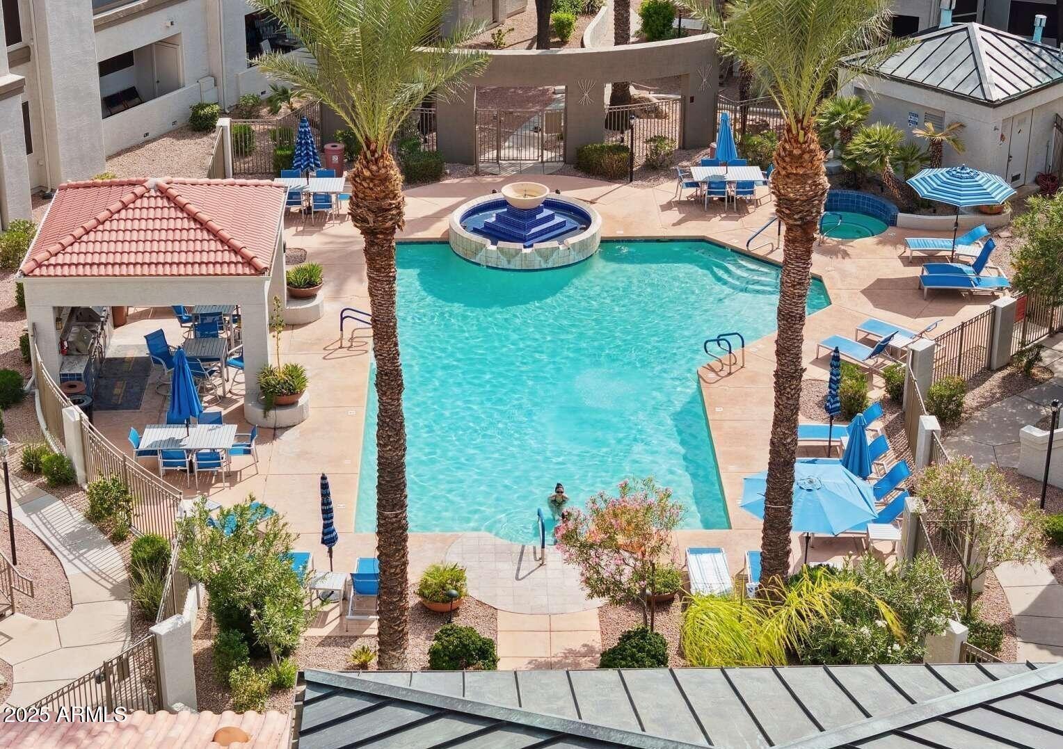 11375 E SAHUARO Drive 1093