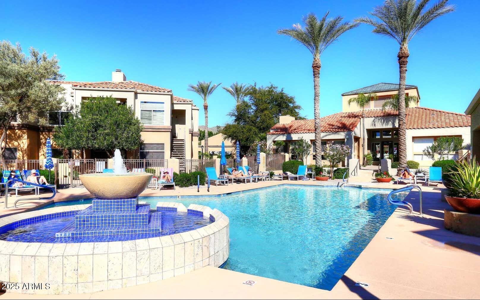 11375 E SAHUARO Drive 1093