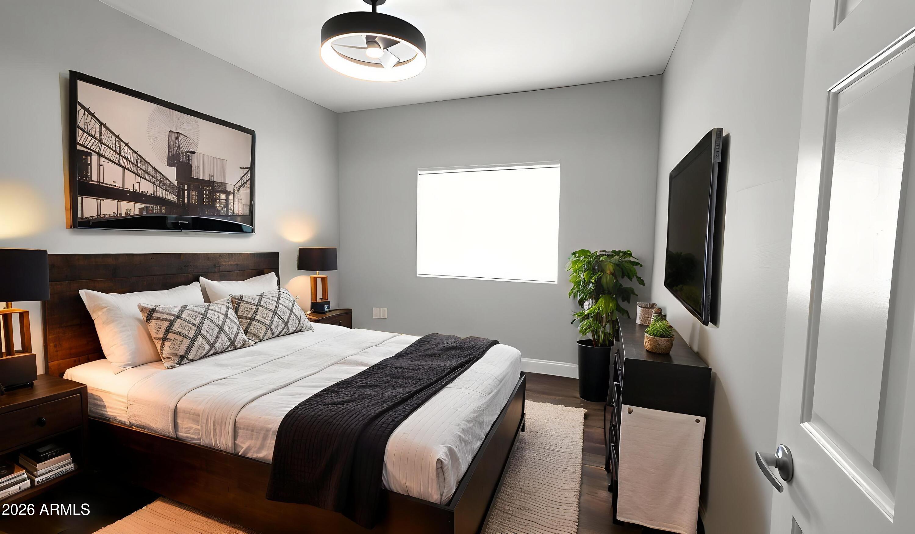 11375 E SAHUARO Drive 1093