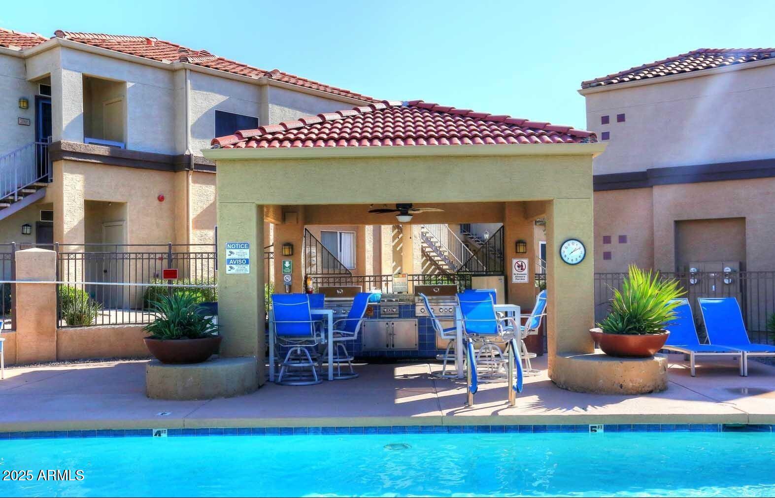 11375 E SAHUARO Drive 1093