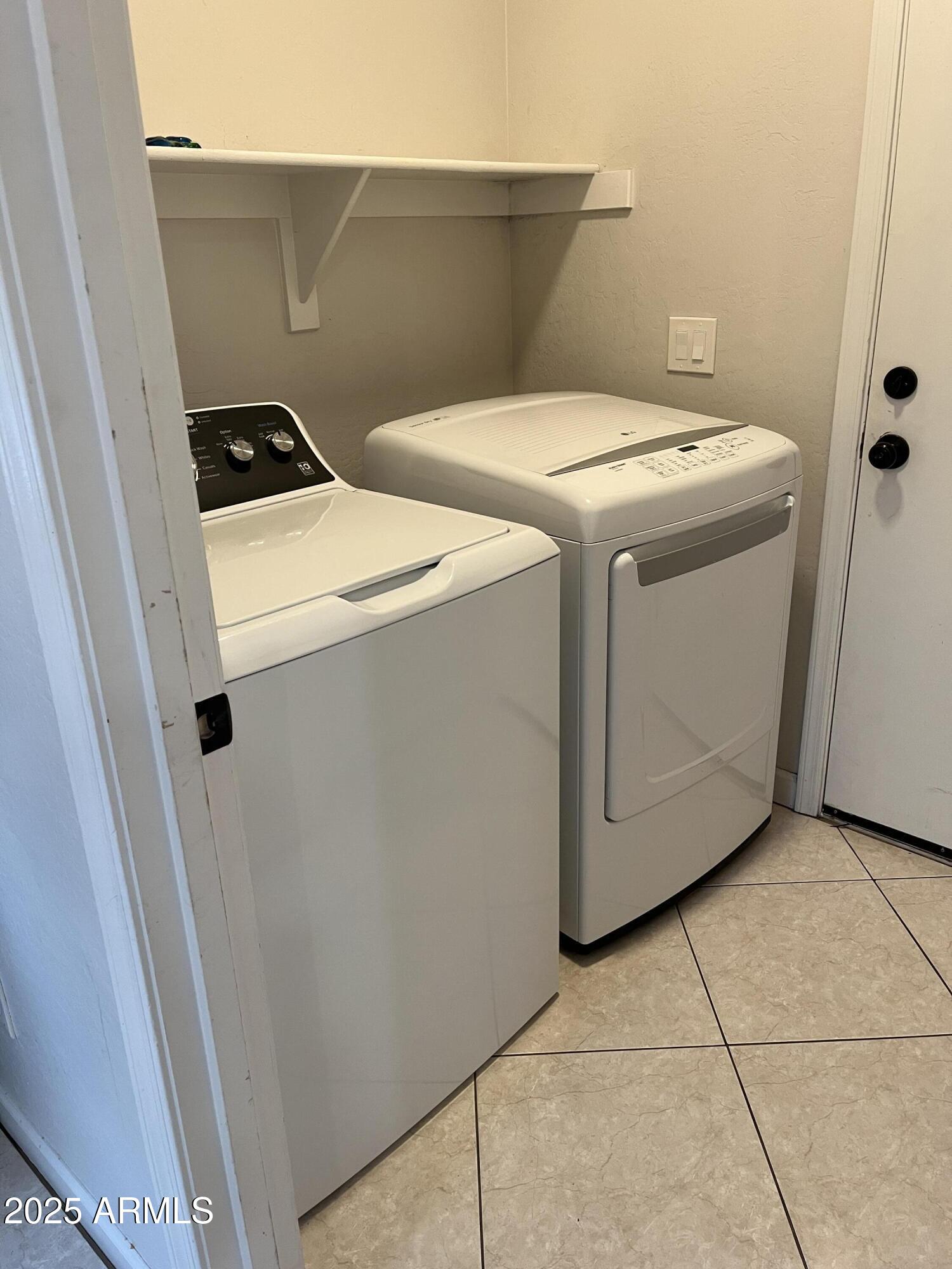 15308 W ROANOKE Avenue