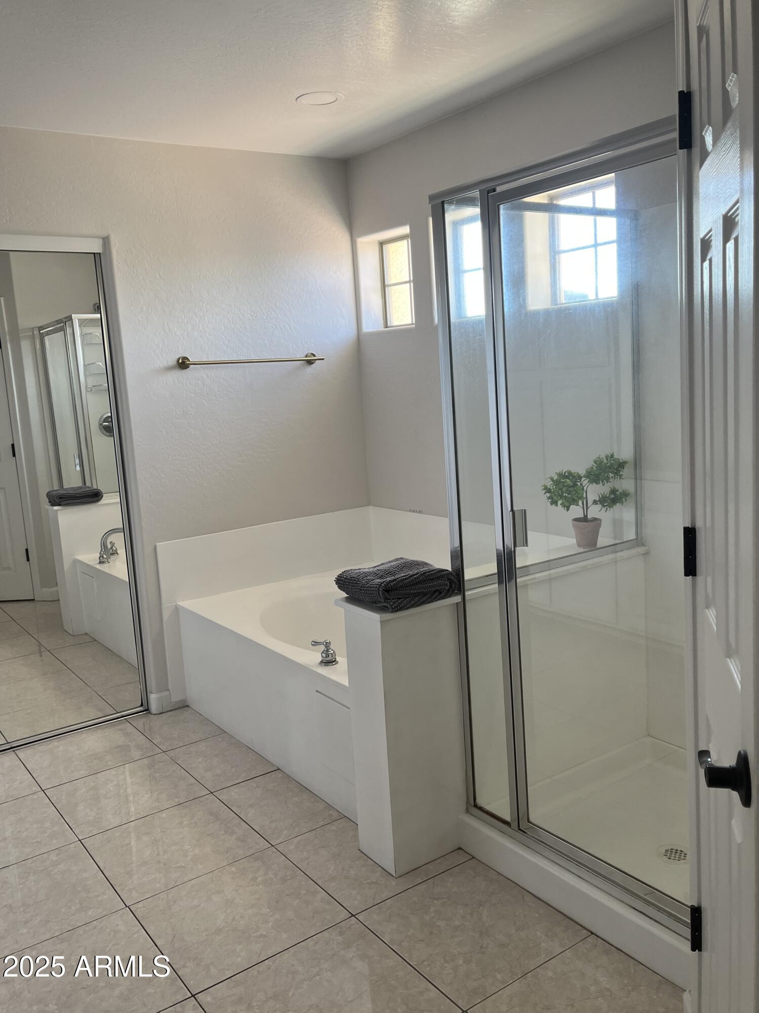 15308 W ROANOKE Avenue