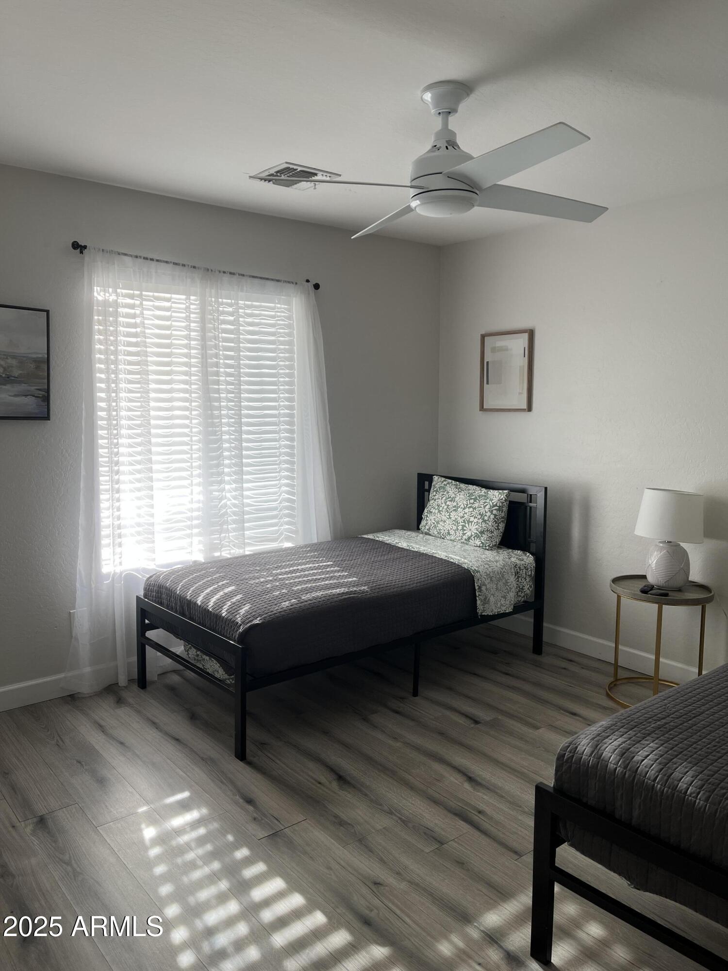 15308 W ROANOKE Avenue