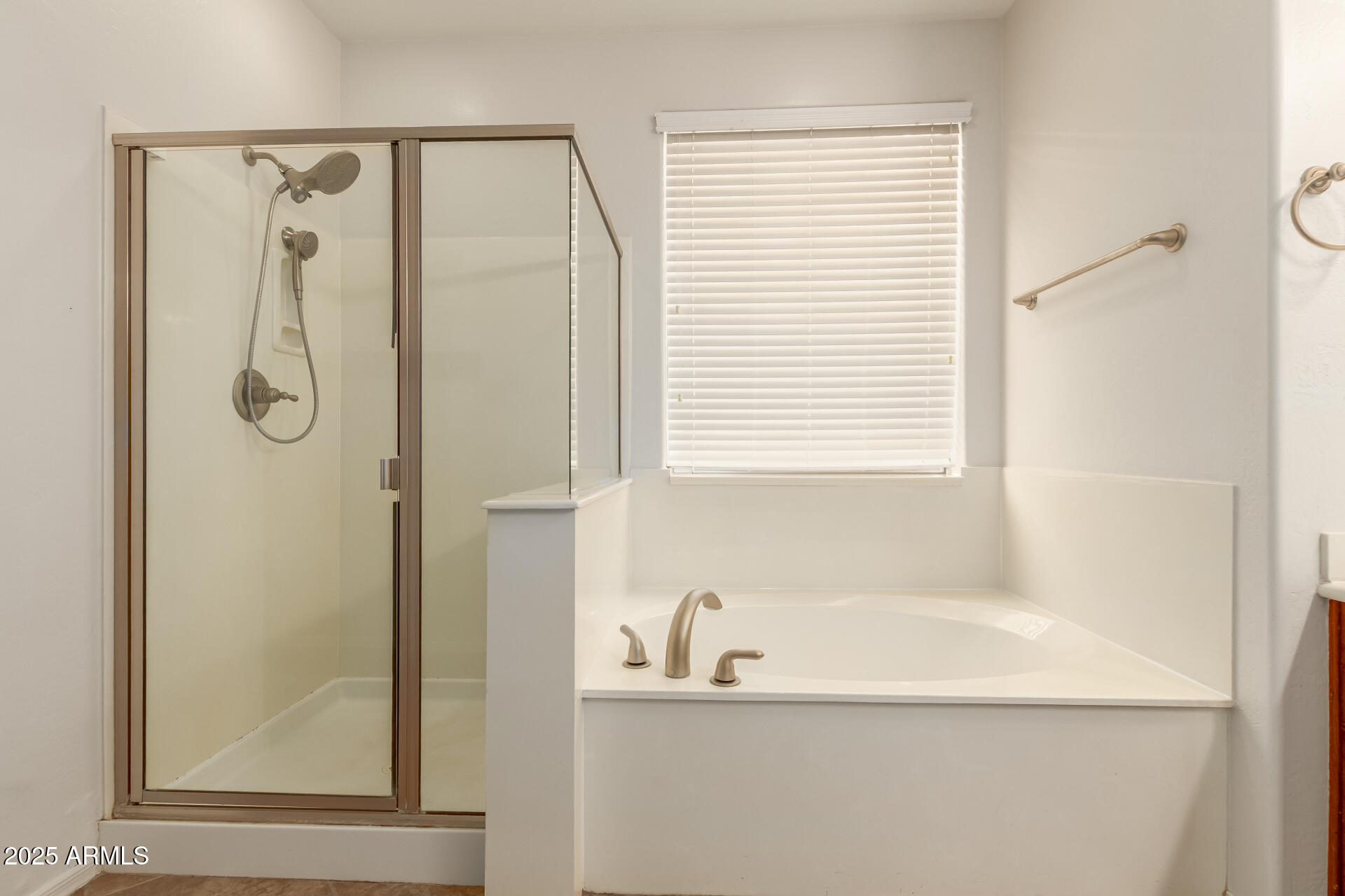 11245 E STEARN Avenue