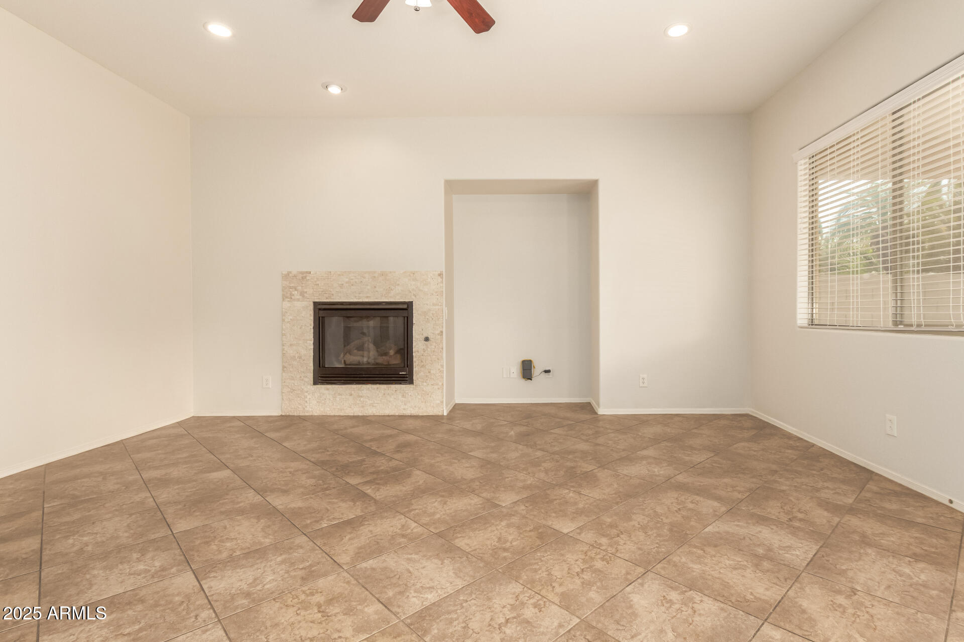 11245 E STEARN Avenue