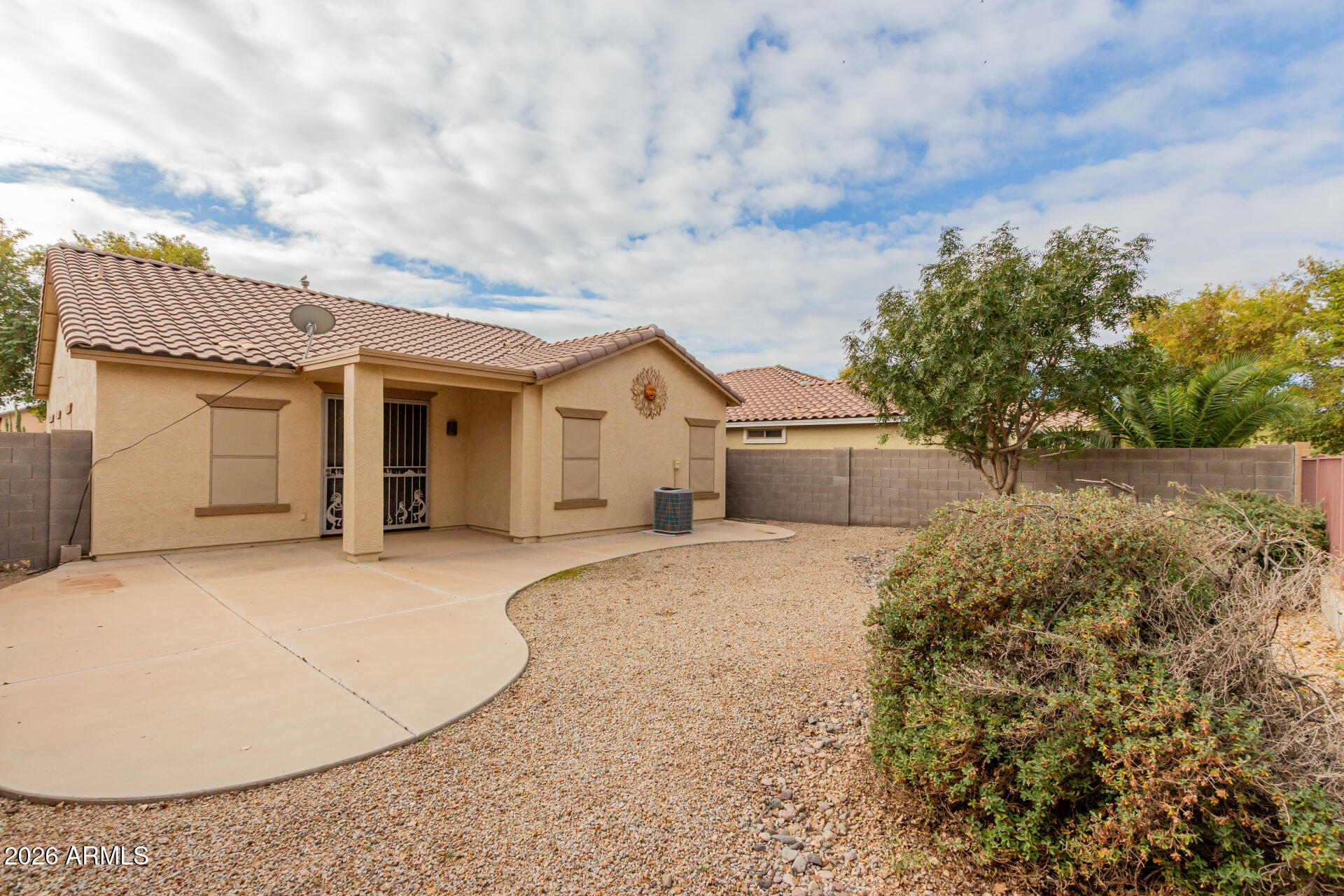 40098 W CATHERINE Drive