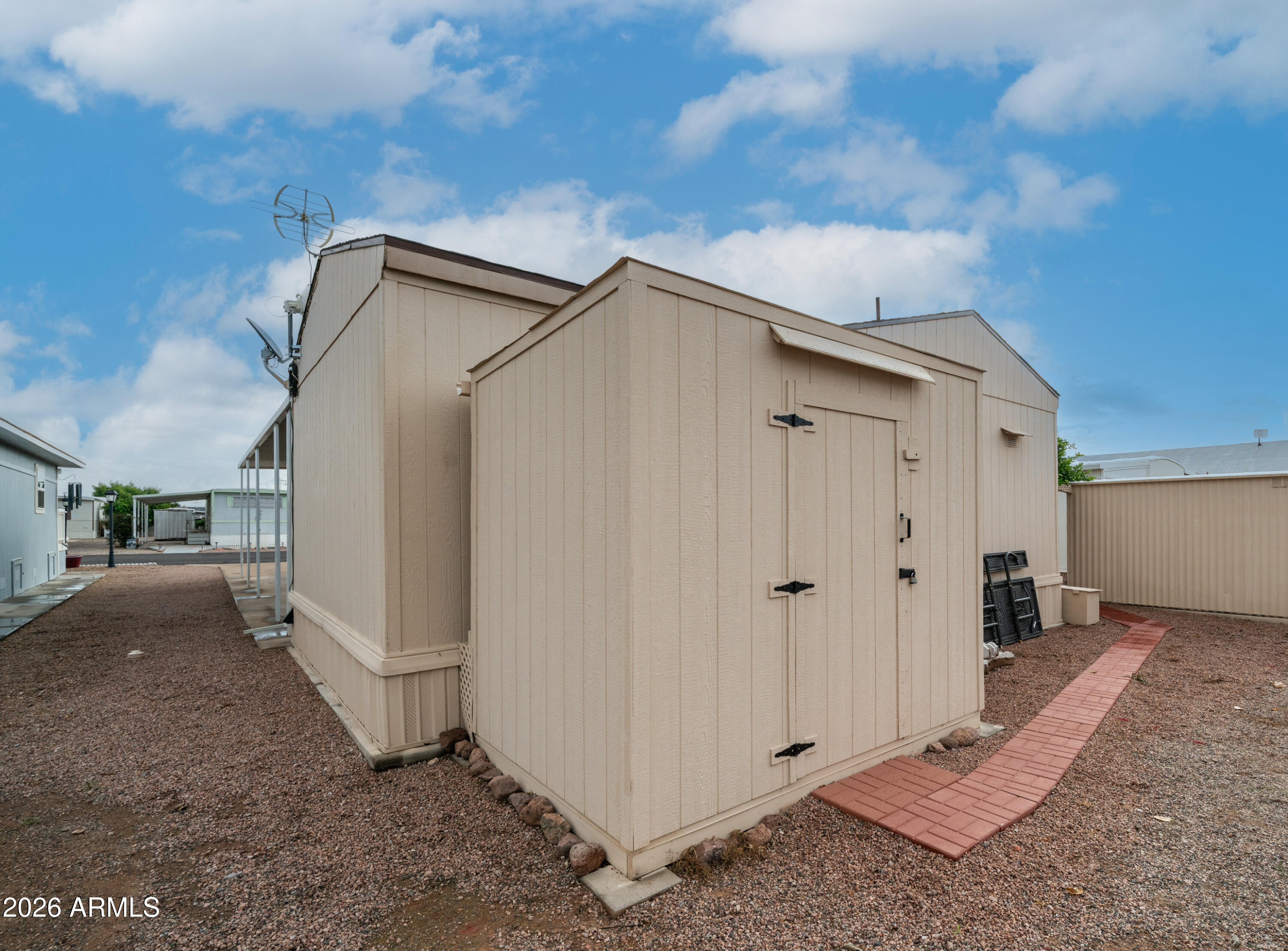 747 E Germann Road 92