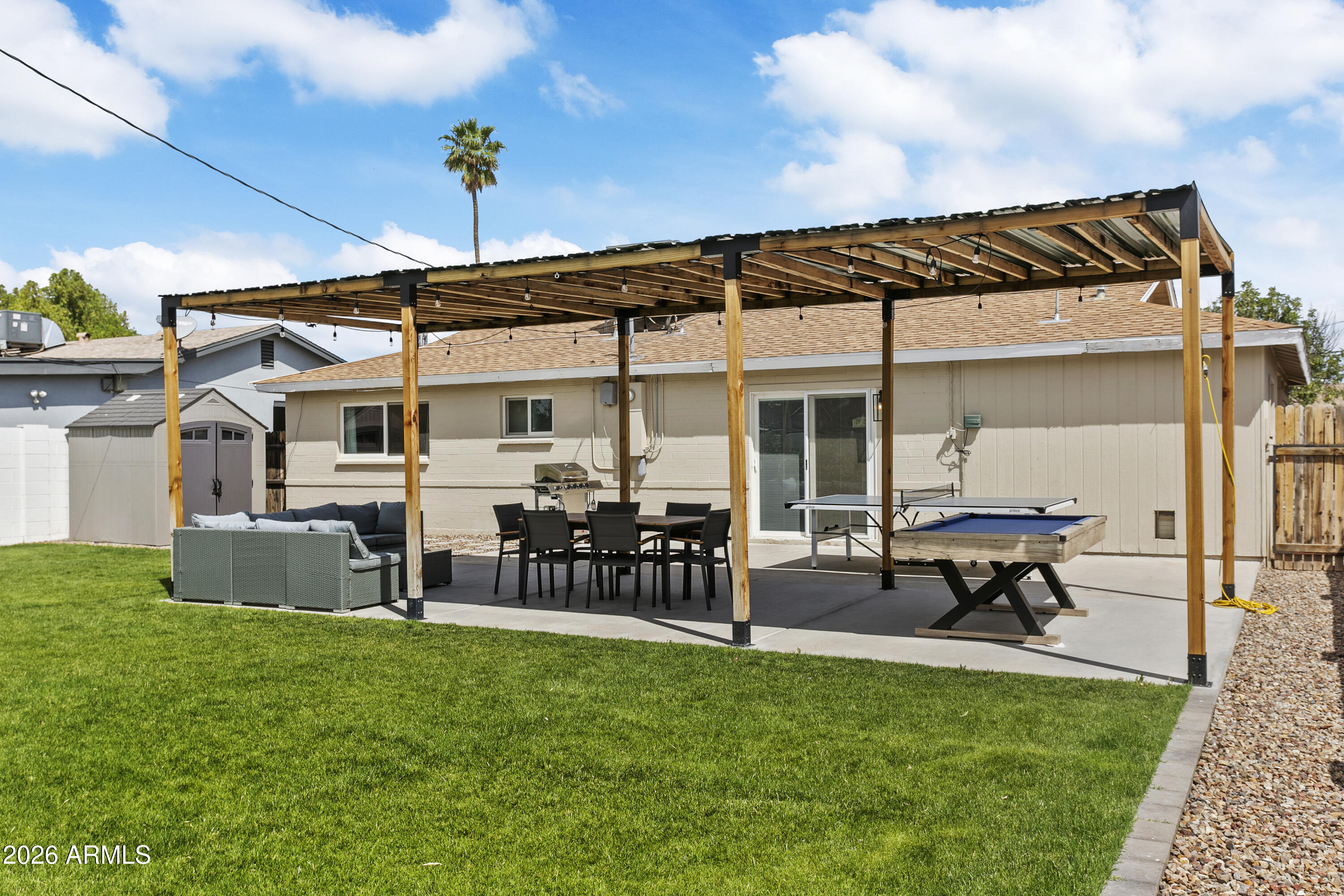 7901 E LOMA LAND Drive