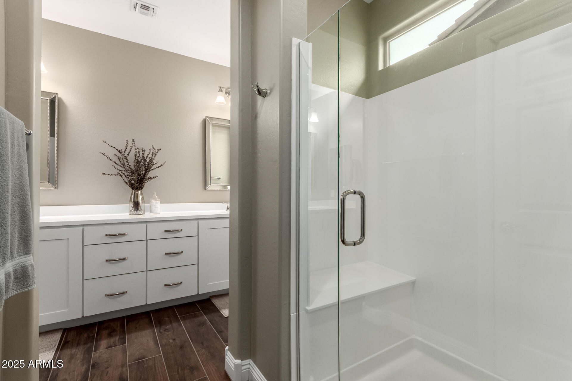 7811 W SILVER SPRING Way