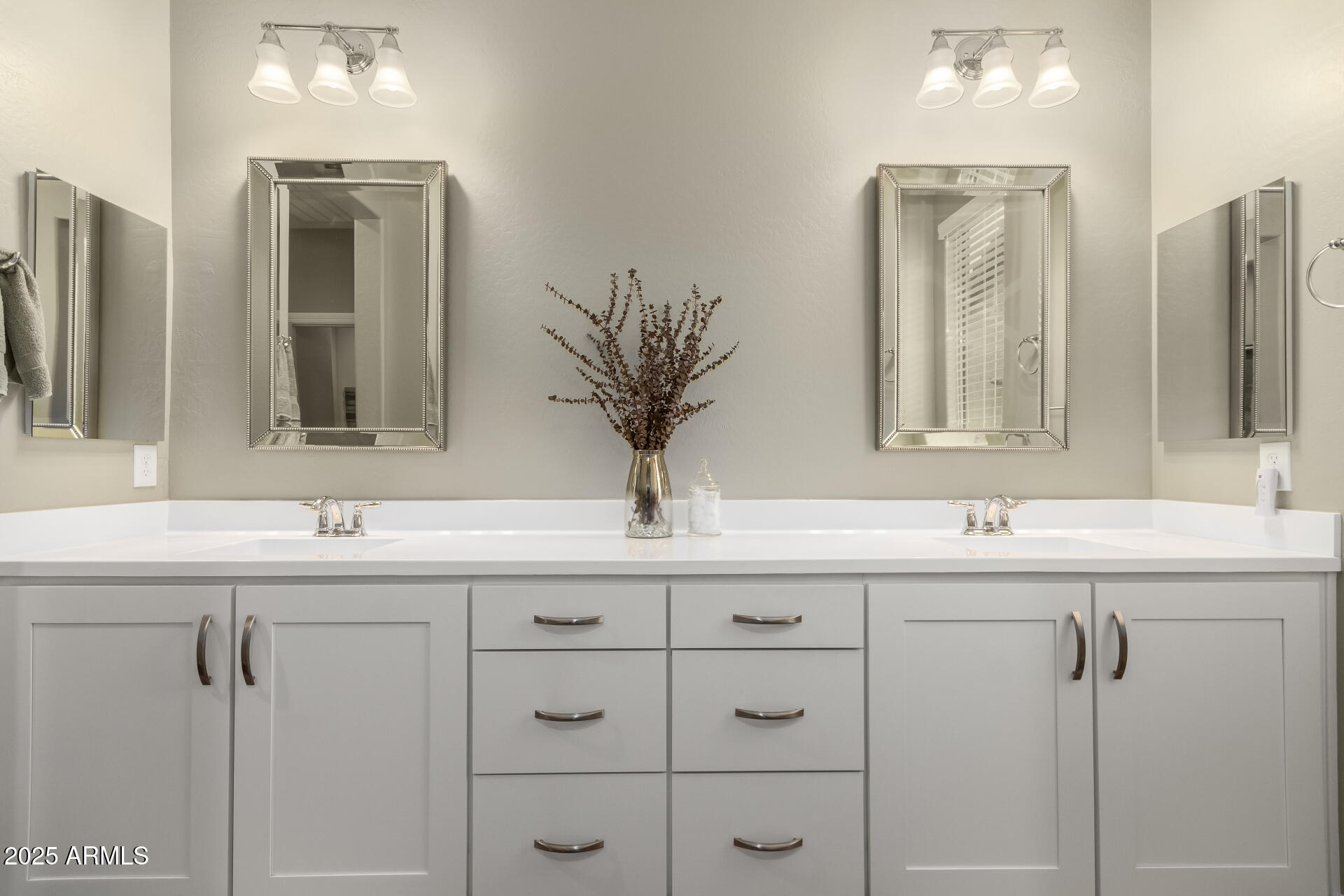 7811 W SILVER SPRING Way