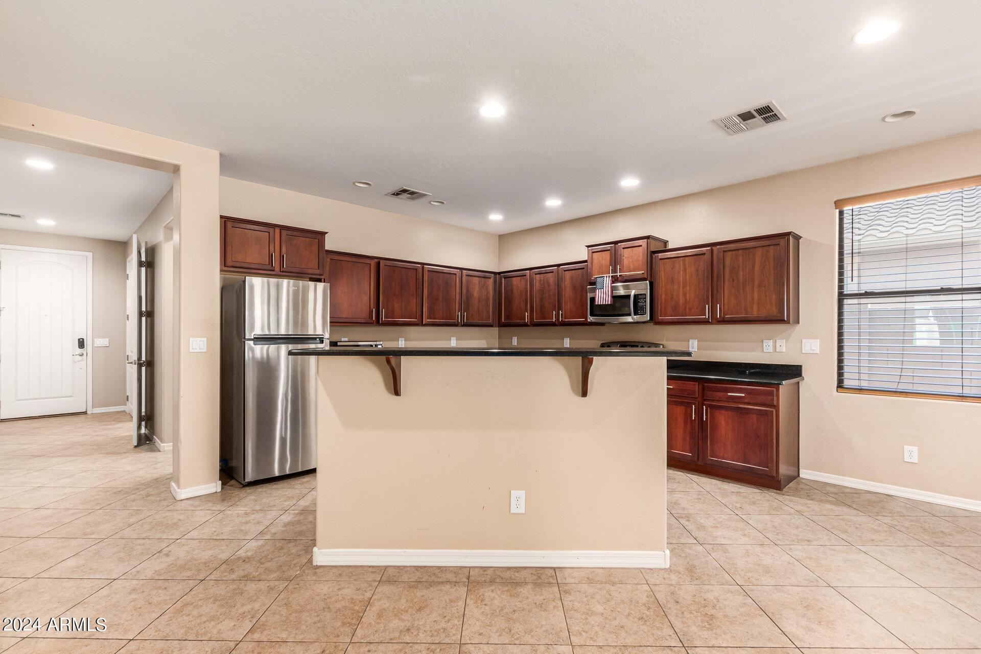 4706 S Twinleaf Drive