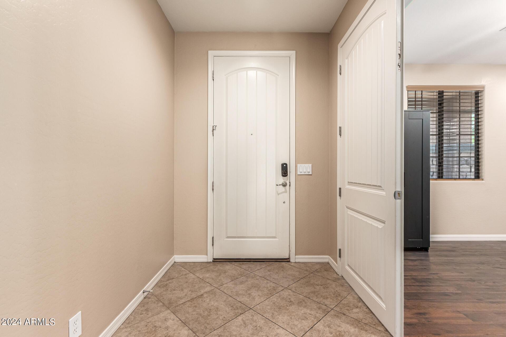 4706 S Twinleaf Drive