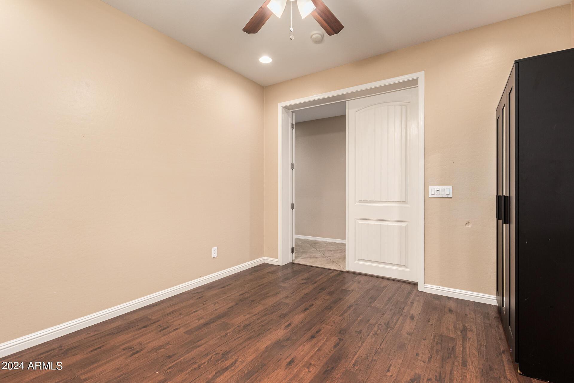 4706 S Twinleaf Drive