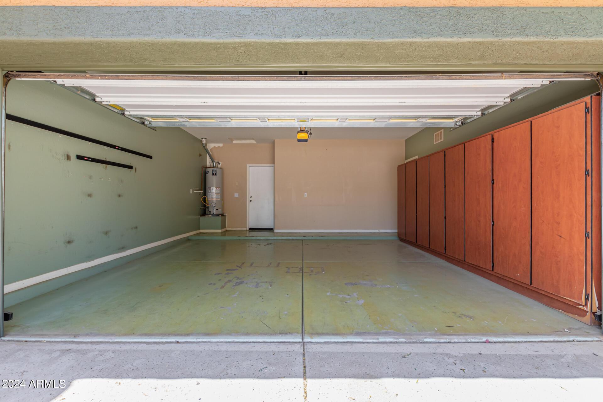 4706 S Twinleaf Drive