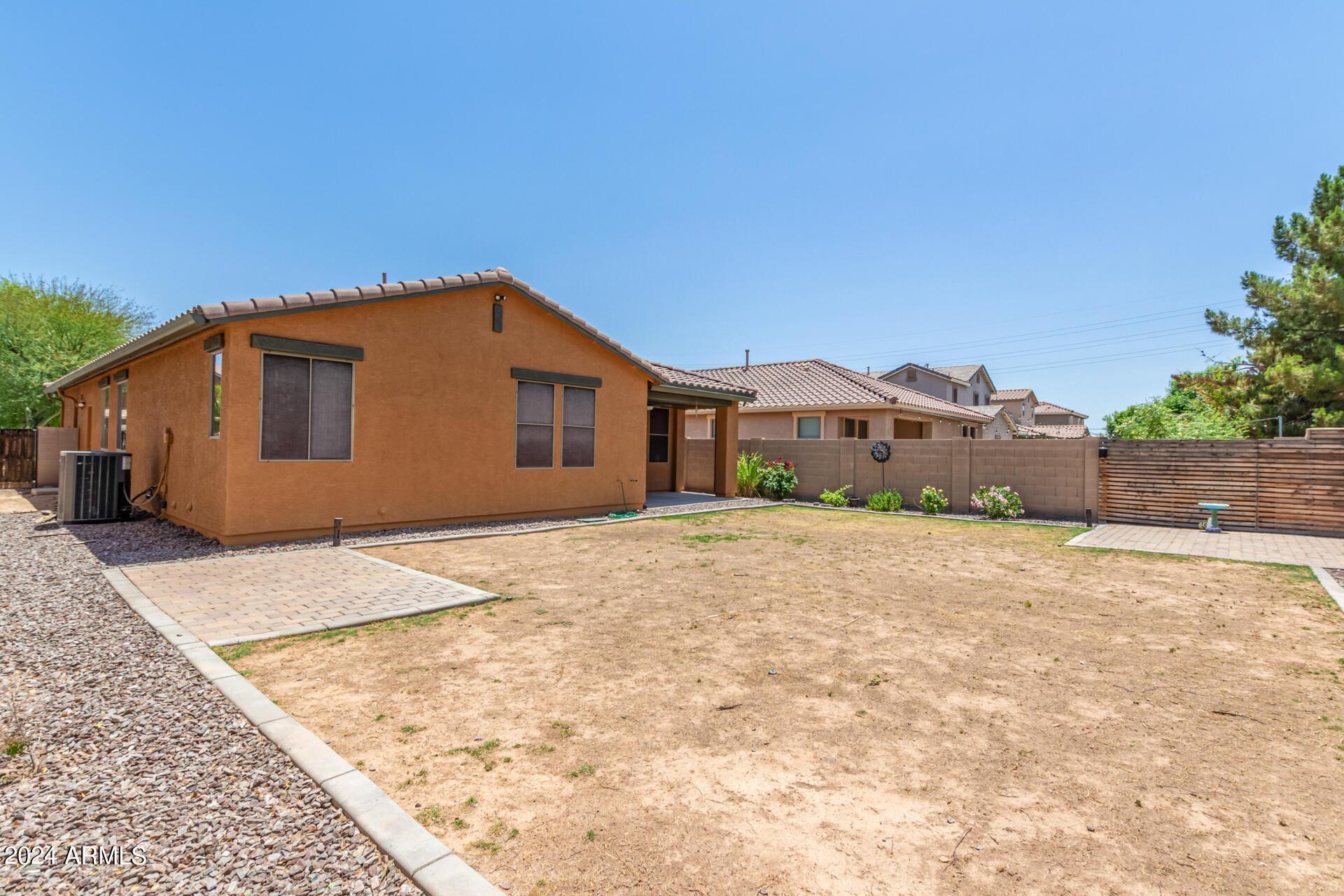 4706 S Twinleaf Drive