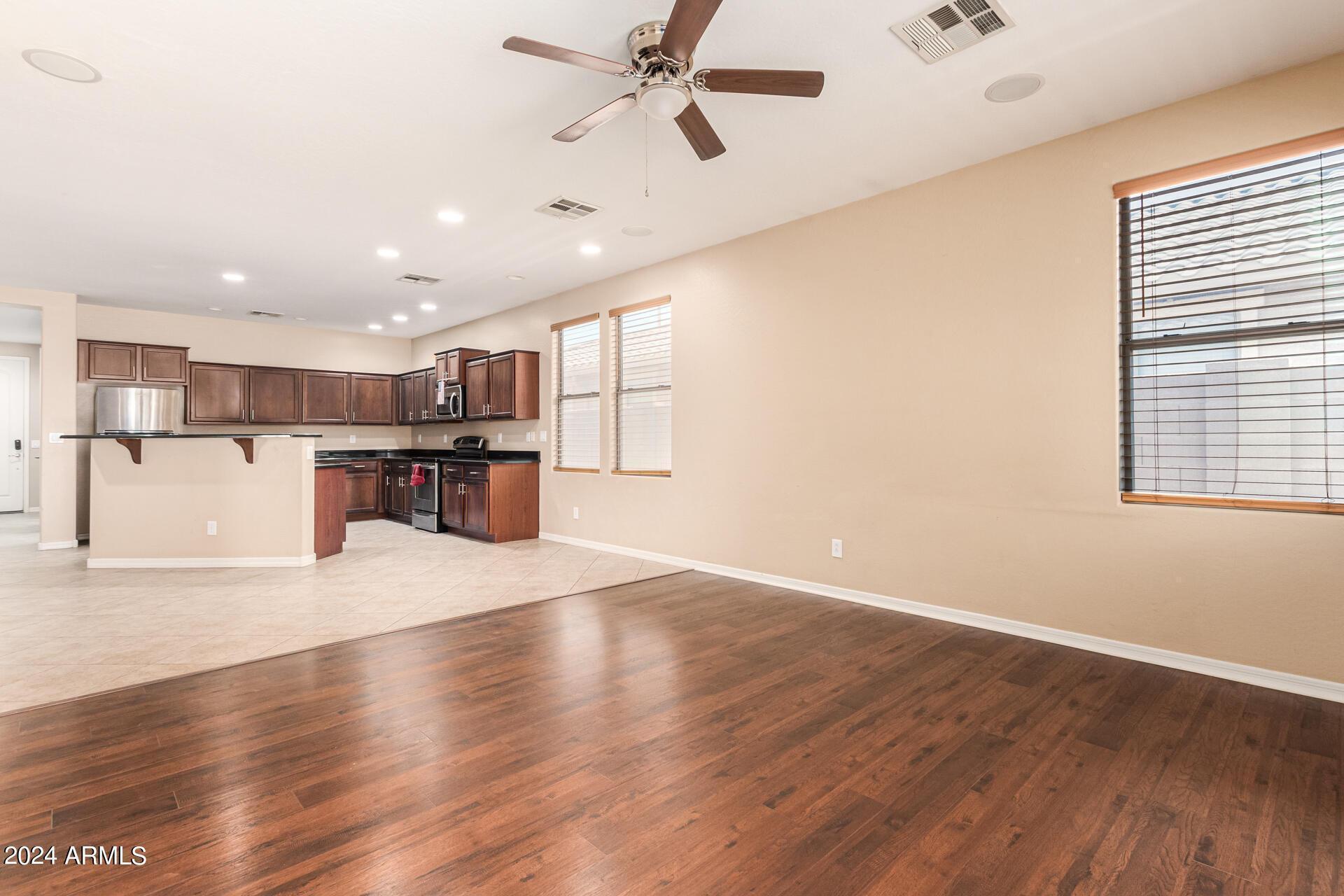 4706 S Twinleaf Drive