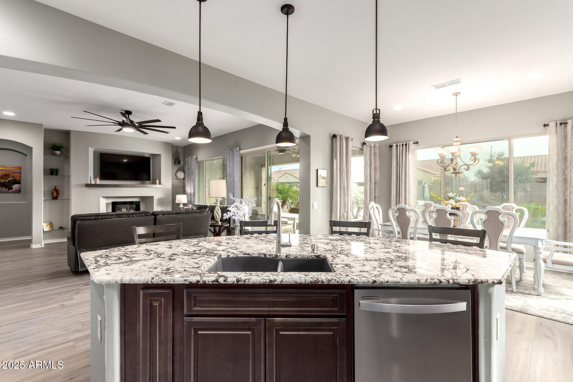 4245 N TURNBERRY Court