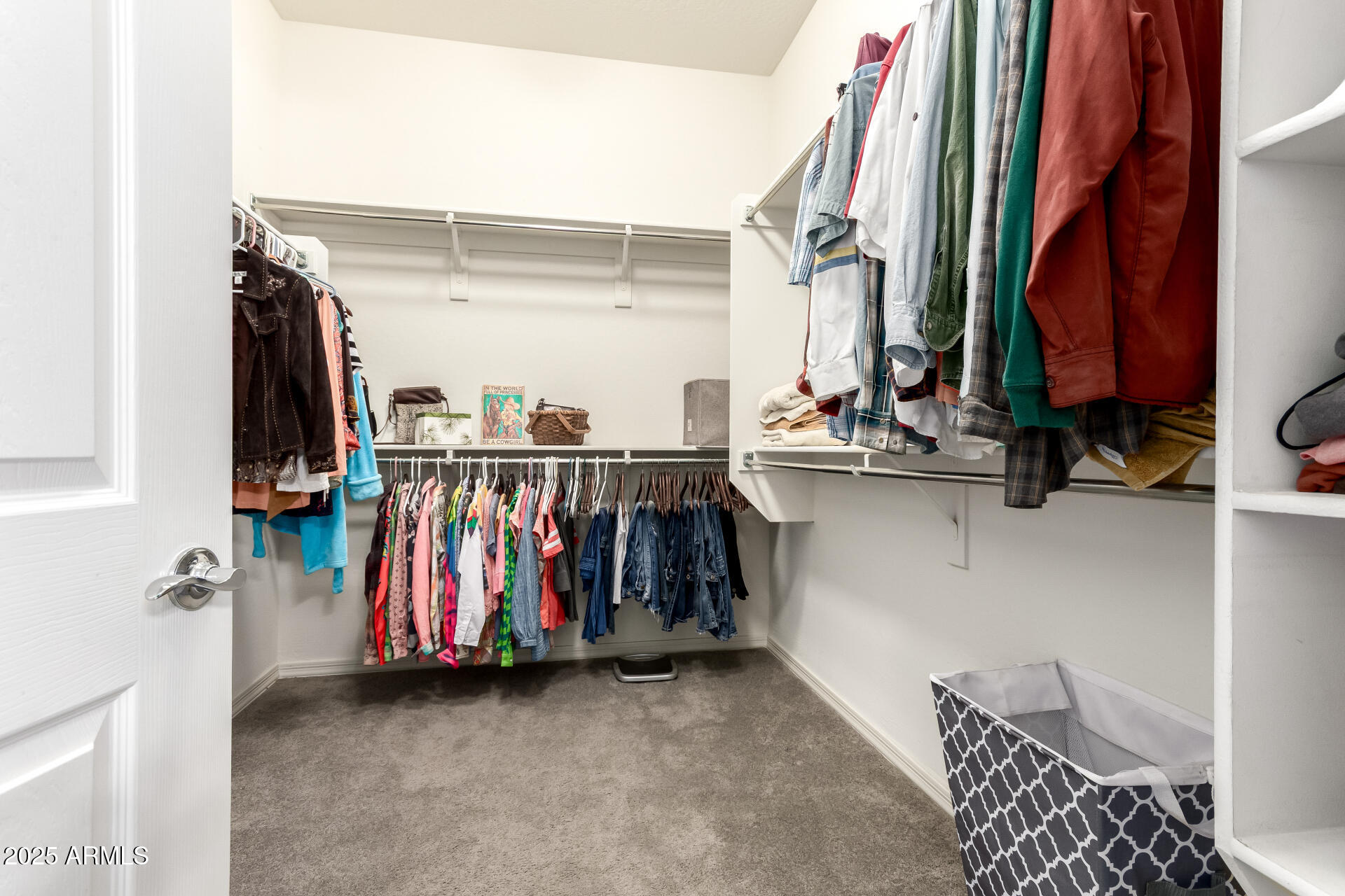 4245 N TURNBERRY Court