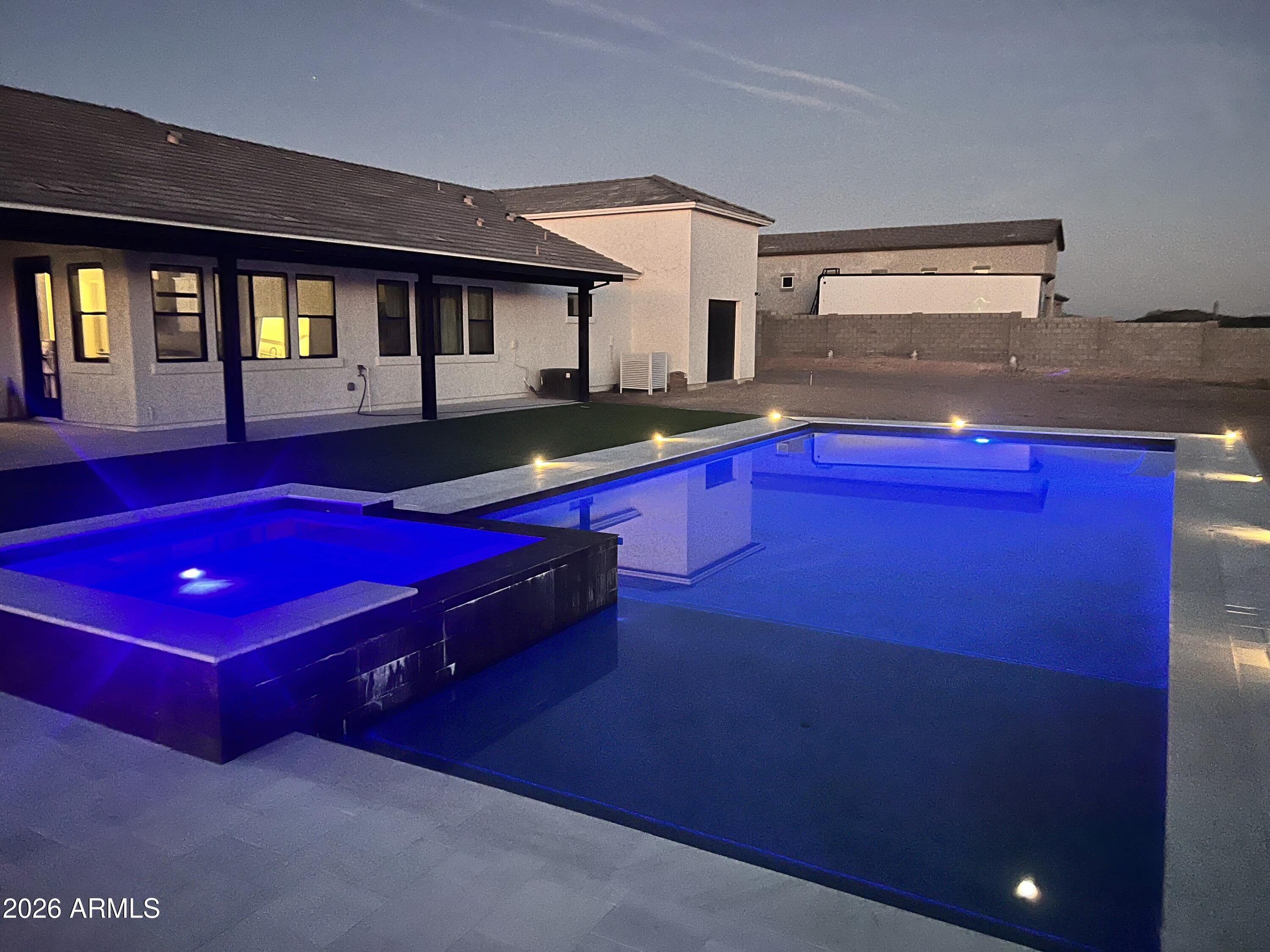 267 W AMHERST Street