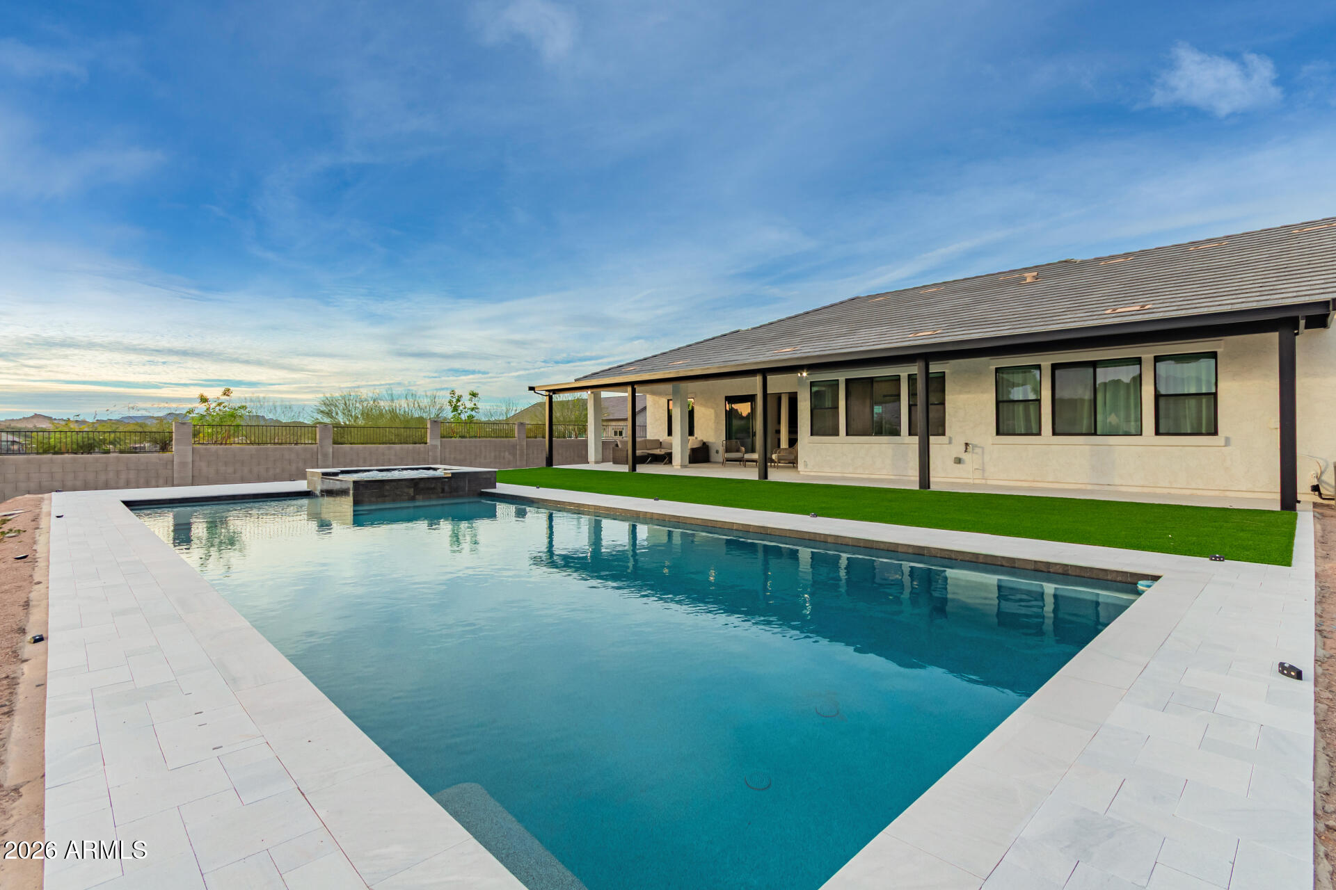 267 W AMHERST Street