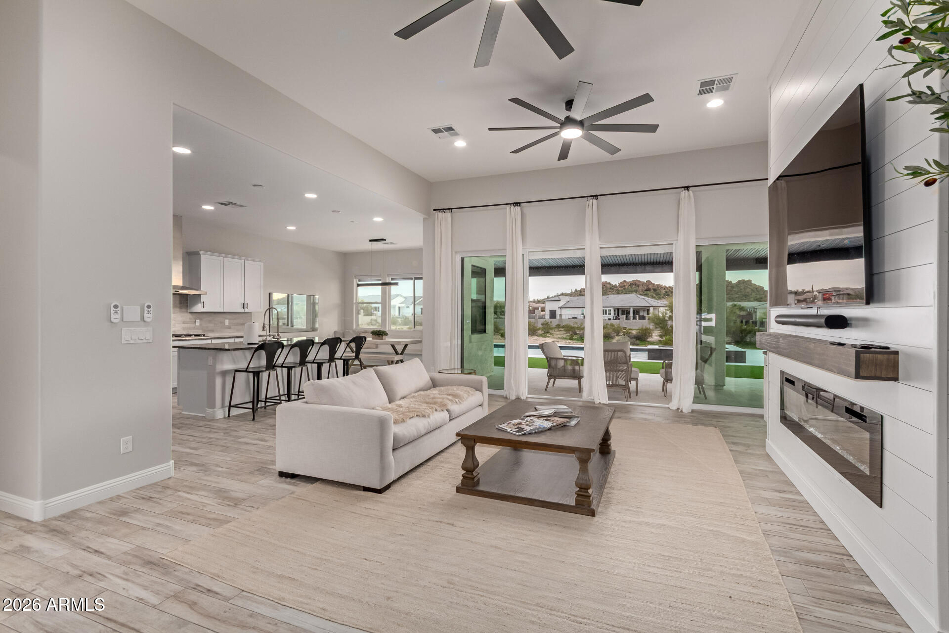 267 W AMHERST Street