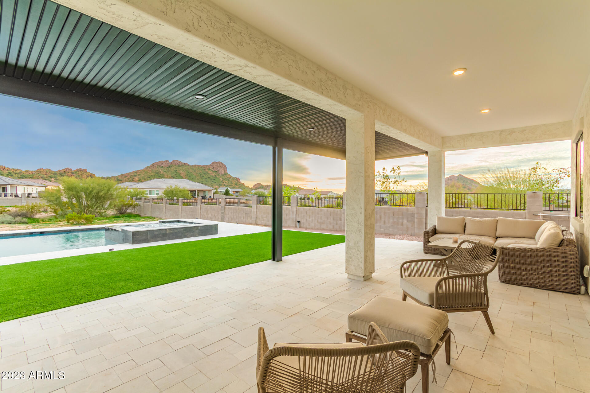 267 W AMHERST Street