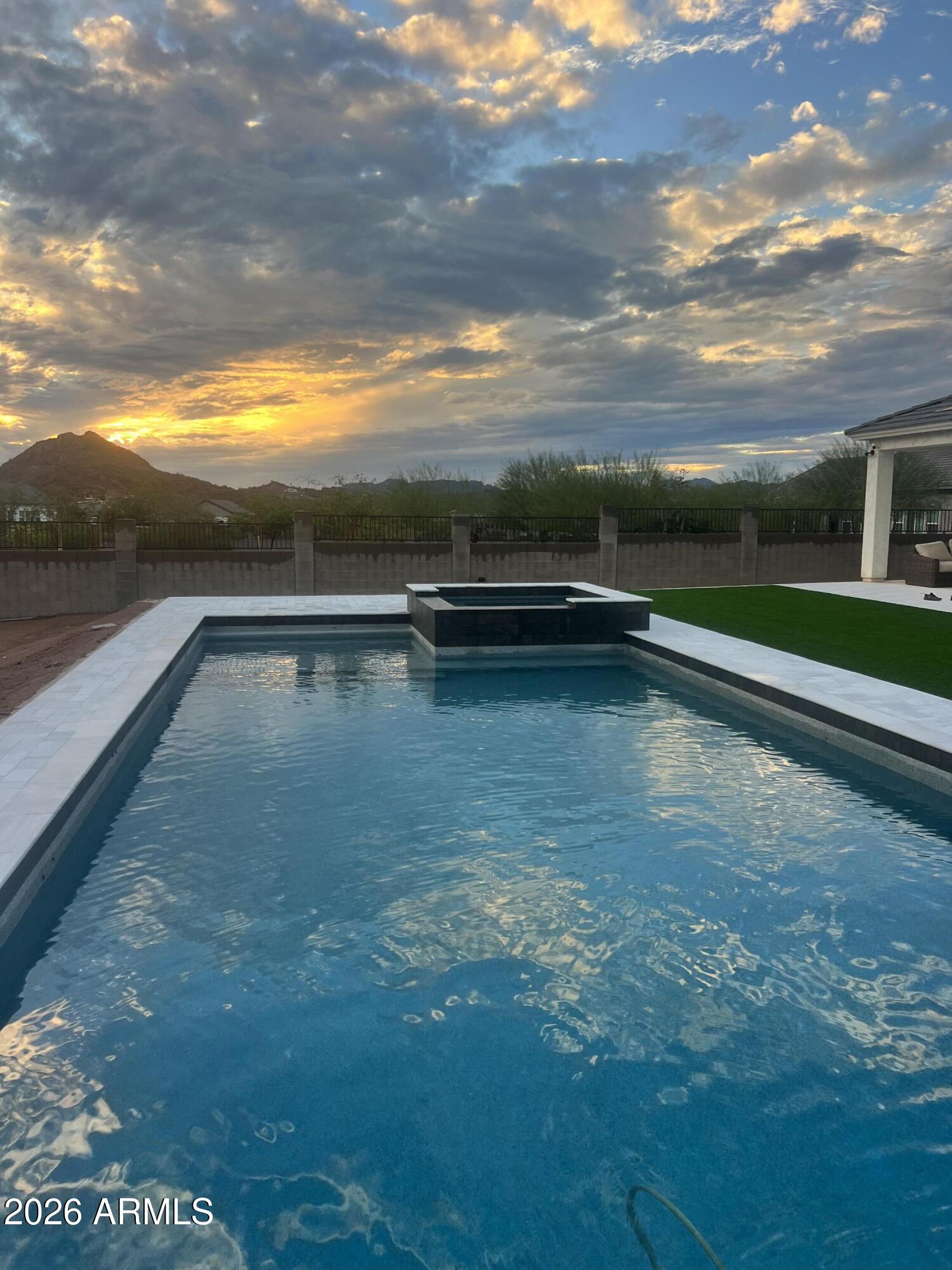 267 W AMHERST Street