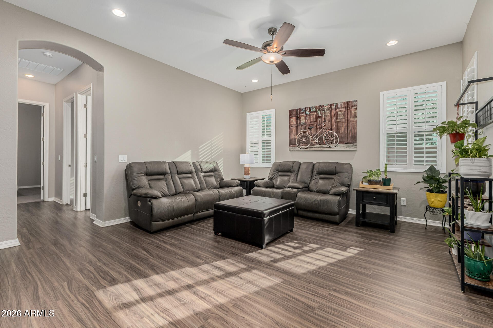 4222 E CYNTHIA Street