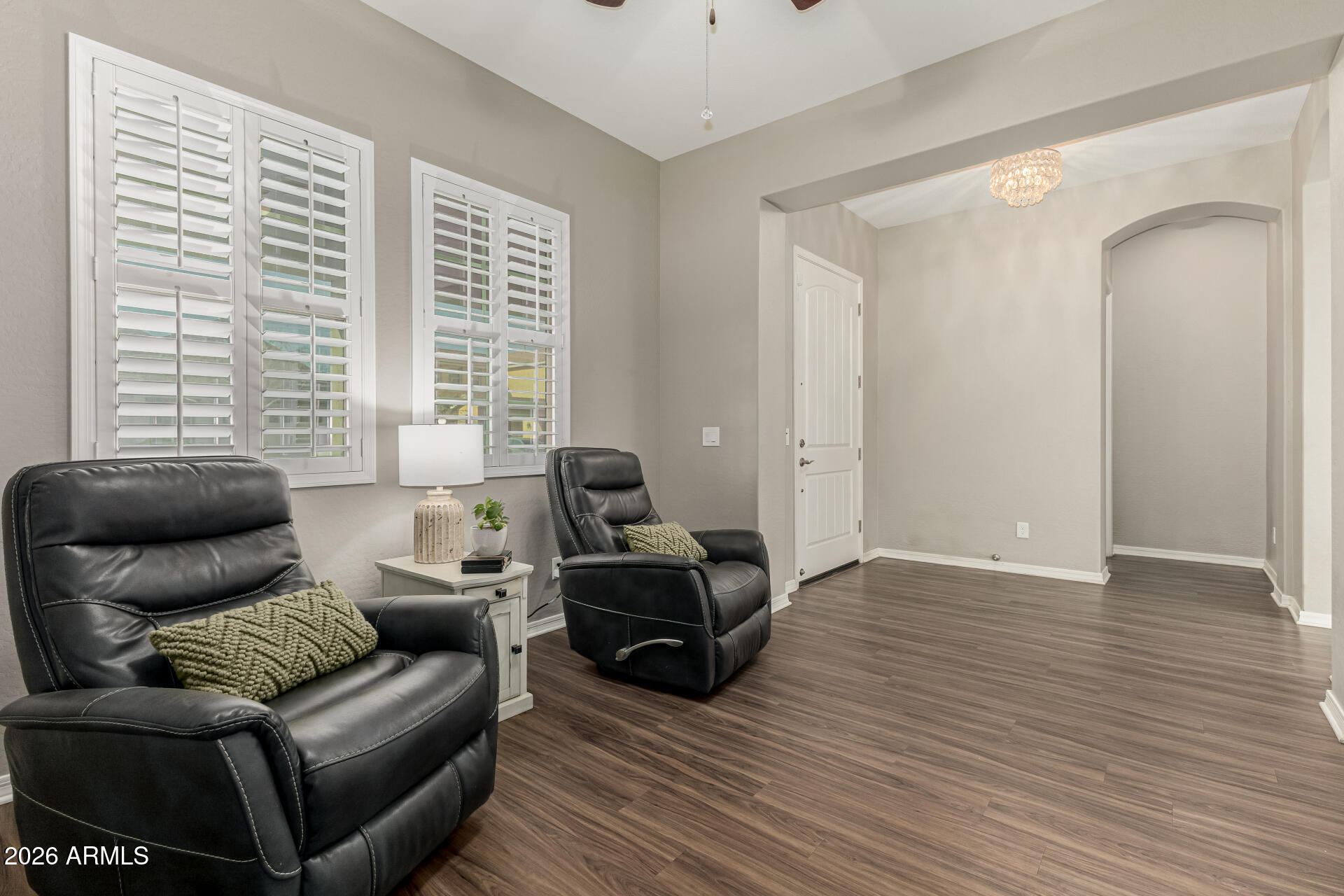 4222 E CYNTHIA Street