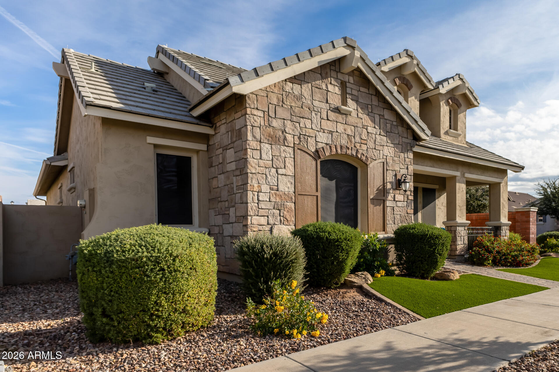 4222 E CYNTHIA Street