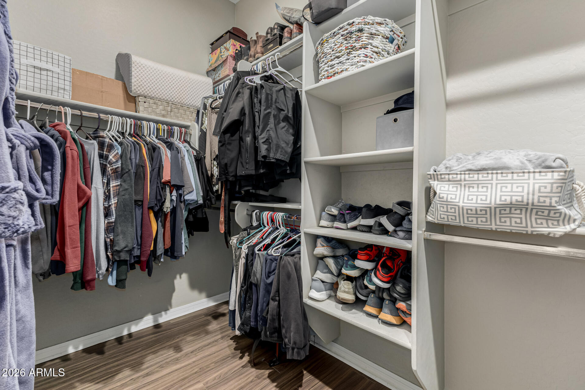 4222 E CYNTHIA Street